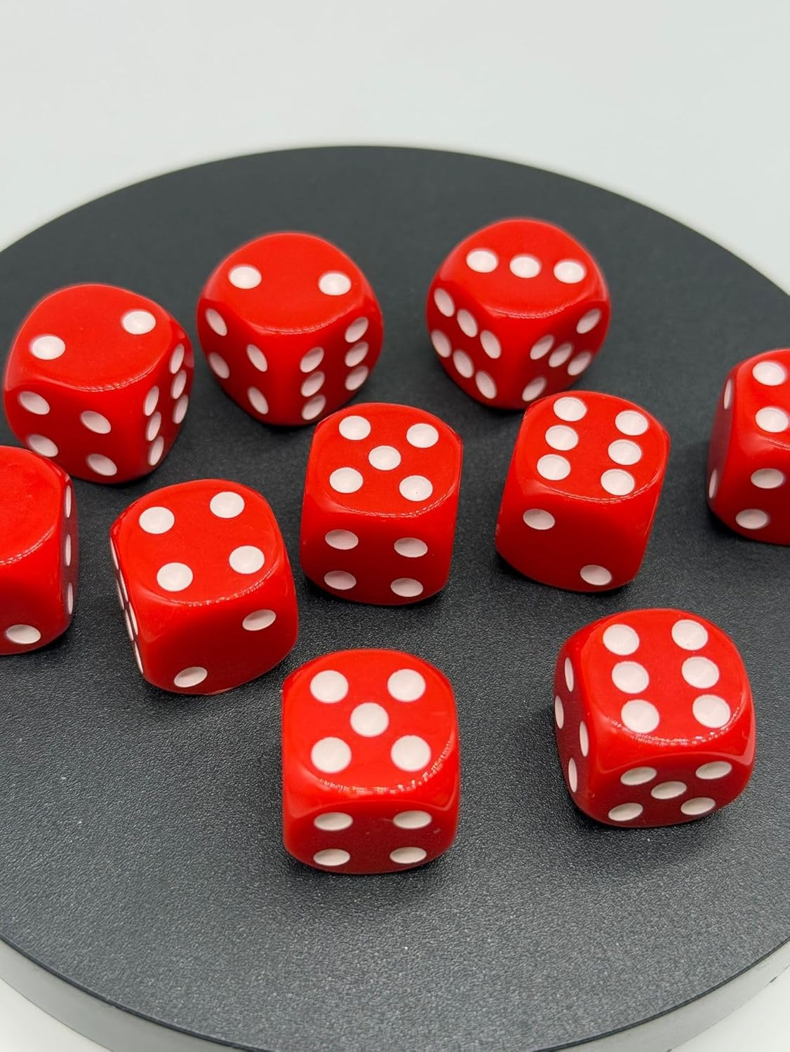 10PCS Acrylic Dices 6 Sided Dice Set for Bar Games Standard Dices for Party Math Learning Glow Playing Dice (Red) image number 3