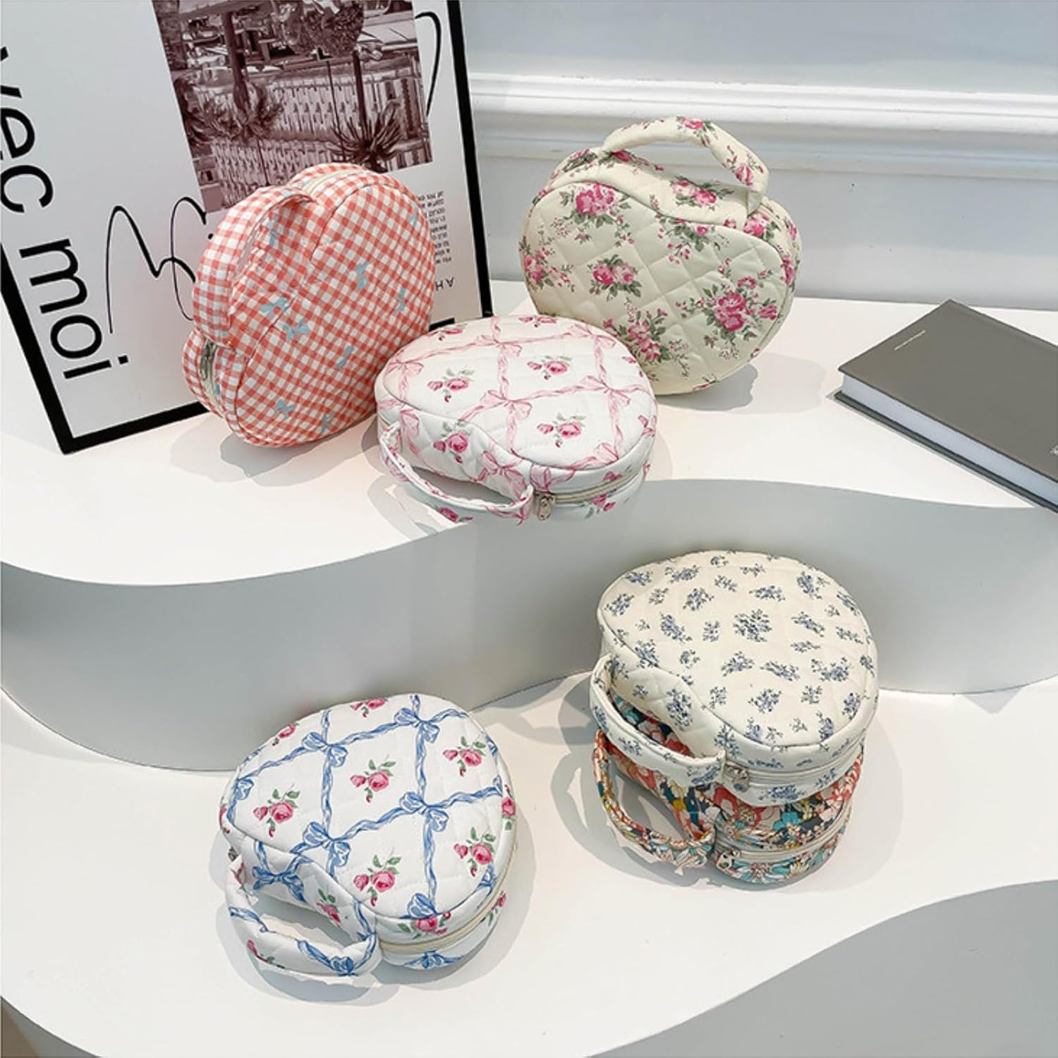 Cotton Makeup Bag for Women - Travel-Friendly Cosmetic Pouch with Soft Fabric - Blue Gourd image number 2