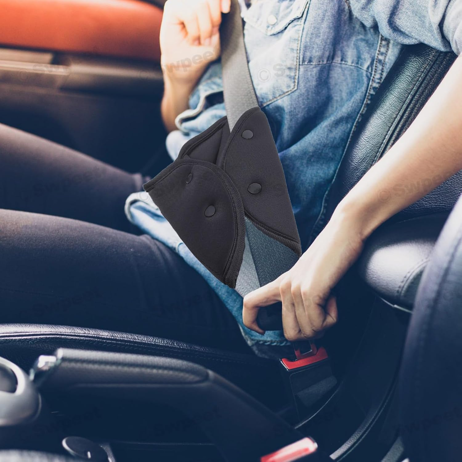 Swpeet 2Pcs Black 7.3 X 9.1 Inches Seat Belt Adjuster, Auto Shoulder Neck Strap Adjuster Strap Protector Pad, Safety Strap Triangle Positioner Seat Belt Clips Ideal for Adult Toddler Baby Child image number 5