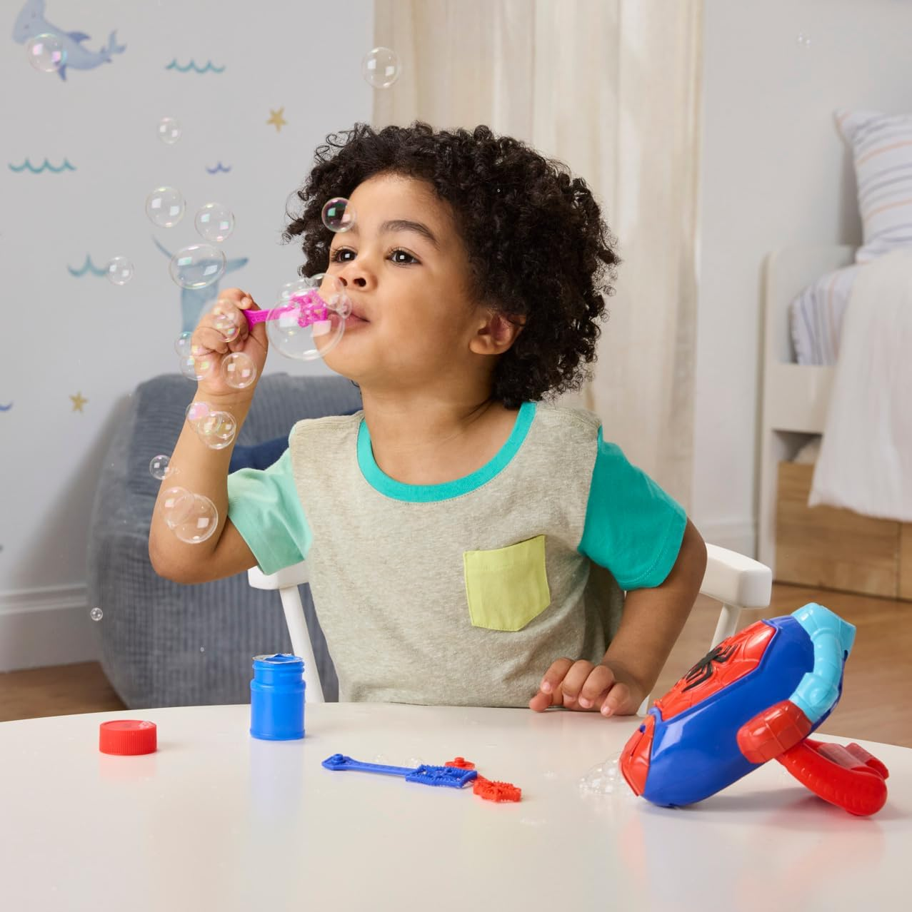 Marvel Spidey and His Amazing Friends Water-Webs Electronic Bubble Slinger, Super Hero Role Play Toys for Kids, Ages 3+ image number 5