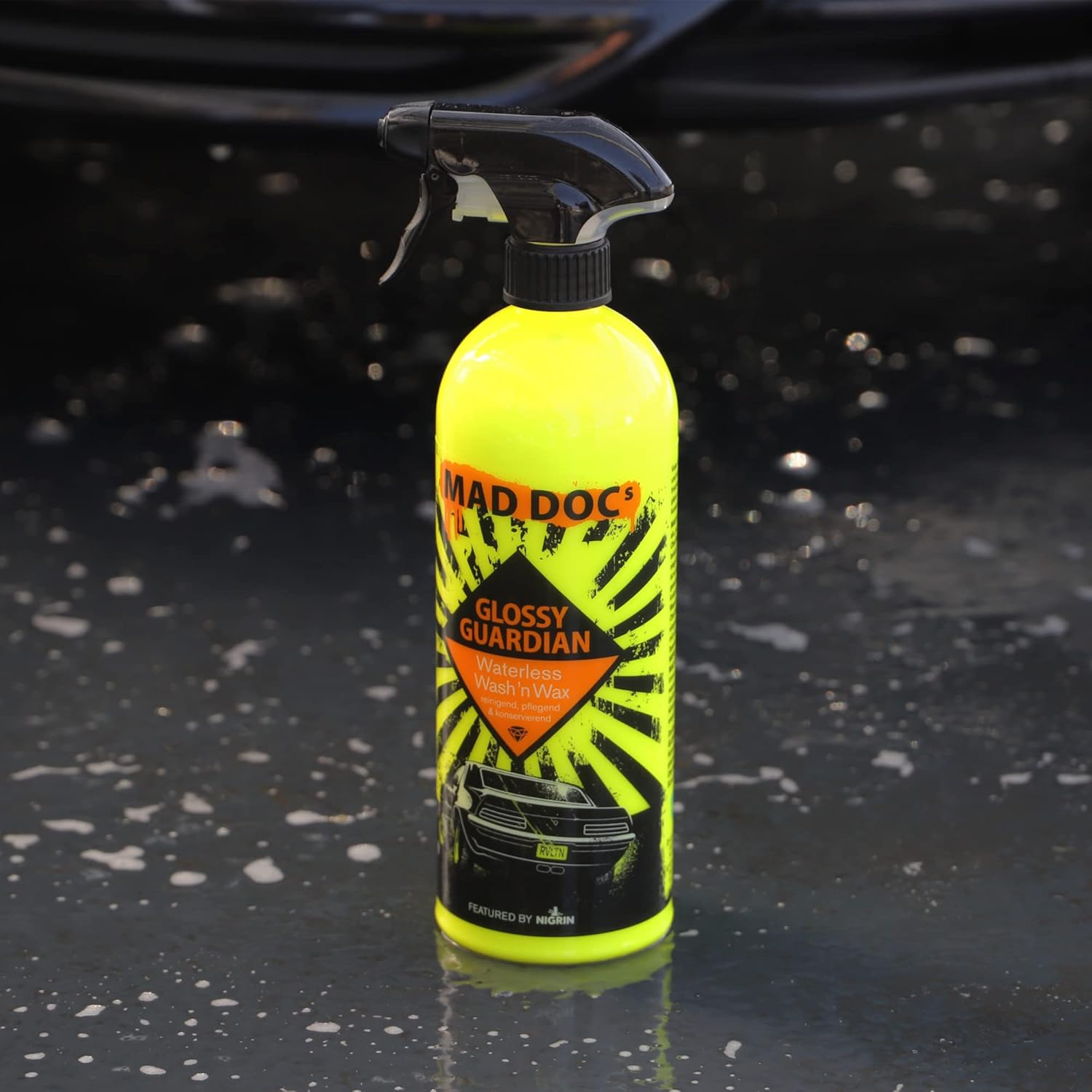 NIGRIN MAD Docs Detailer Waterless Wash 'N Wax, Cleaning, Care and Preservation, for Indoor and Outdoor Use, Waterless Cleaning, 0.75 Litre, White image number 2