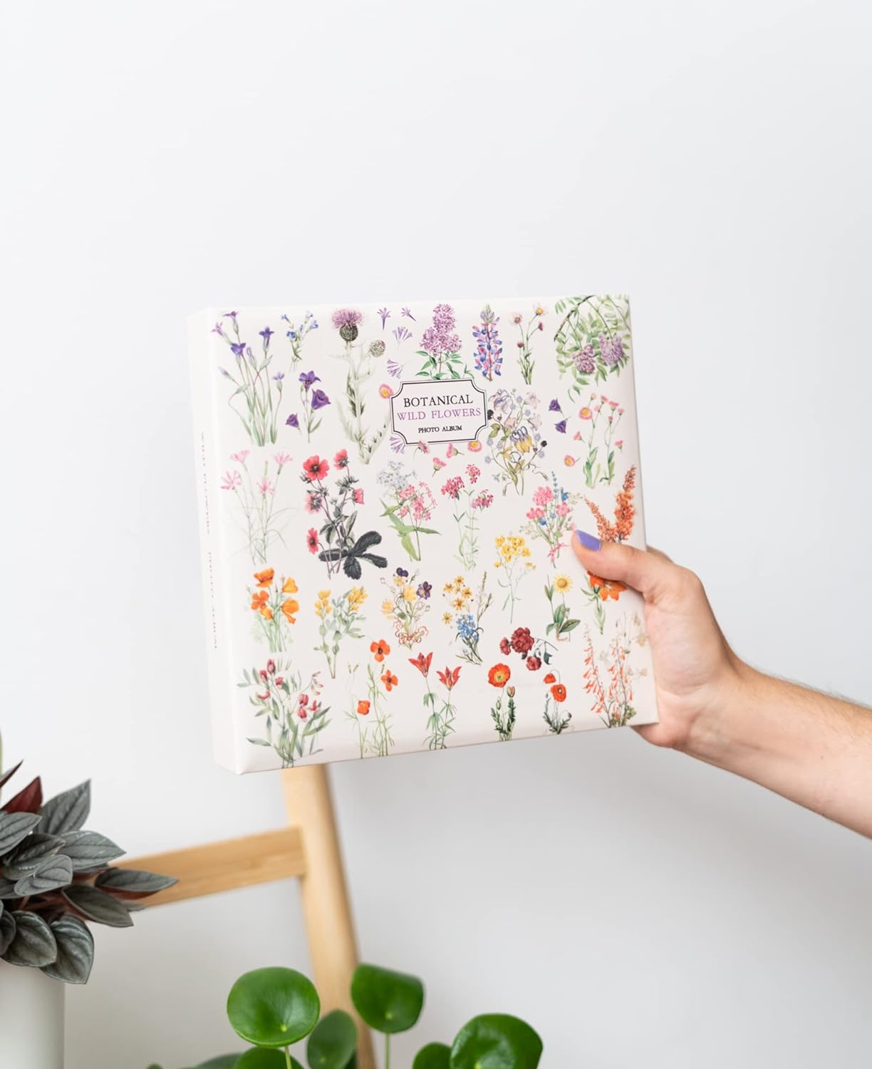 Kokonote Botanical Wild Flowers Photo Album | 6X4 Photo Album - 10X15 Cm | Family Photo Album 200 Pockets | Friend Gifts | Photo Books for Memories | Photo Album Slip In image number 4