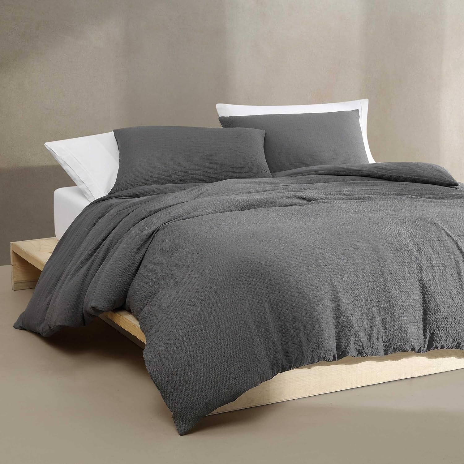 Calvin Klein - Queen Duvet Cover Set, Super Soft Textured Bedding with Matching Shams, Reversible Home Decor, Oeko-Tex Certified (Seersucker Dark Grey, Queen) image number 5