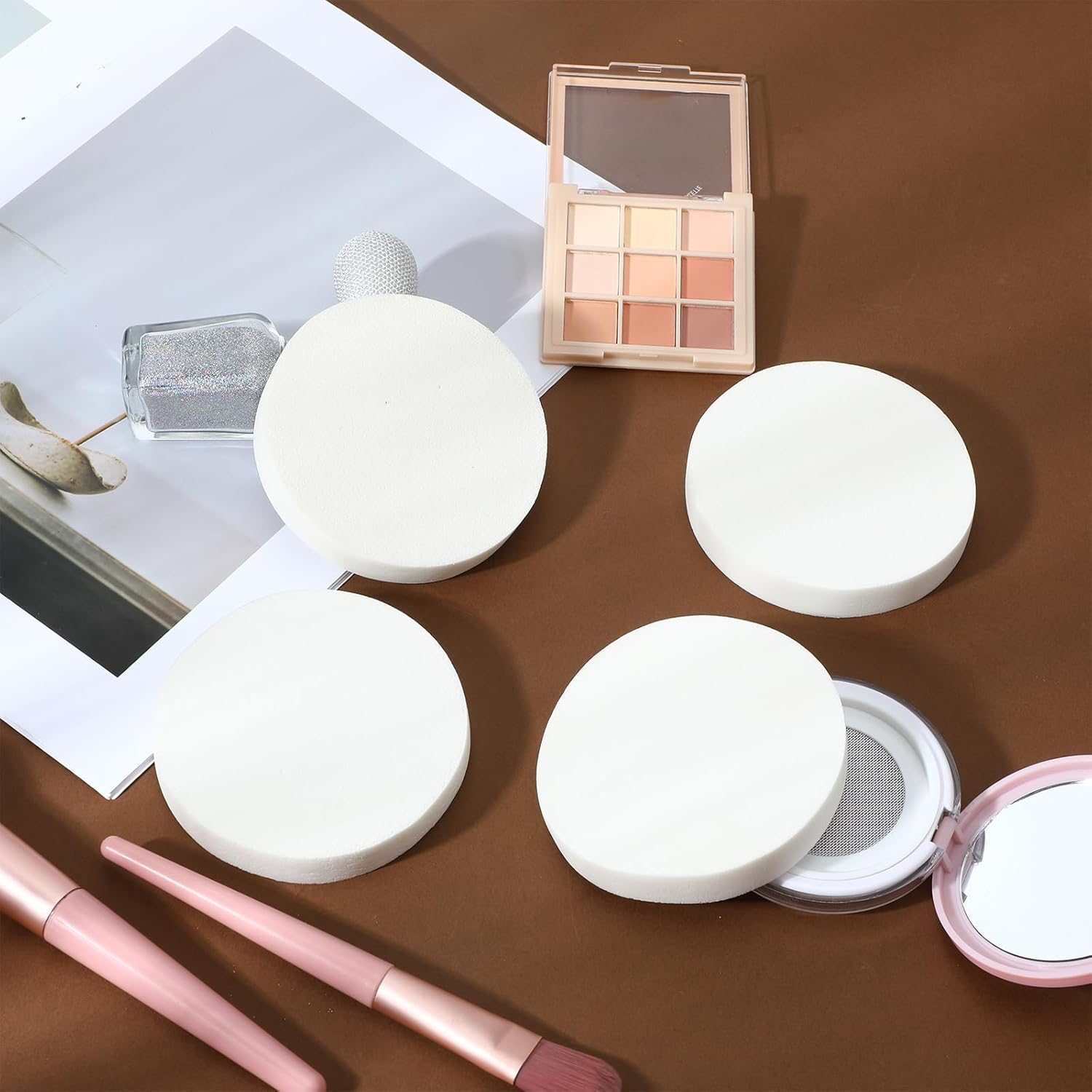 Pack of 12 Make up Sponges round Powder Puff Sponge Face Sponges Wash Applicator Face Paint Sponge for Face Eyes Cosmetics Liquid Foundation Powder Foundation (9 Cm)