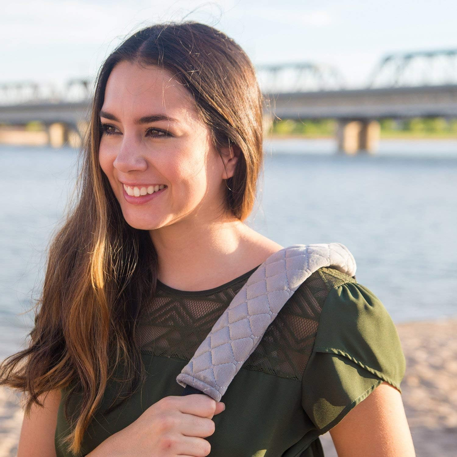 4 Pack Universal Car Seat Belt Pads, Adult Seat Belt Shoulder Strap Covers Harness Pad for Car/Bag,Soft Comfort Helps Protect You Neck Shoulder from the Seat Belt Rubbing 4Pack-Gray image number 5