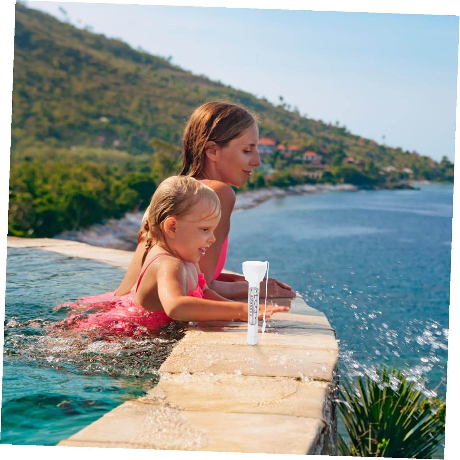 Floating Pool Thermometer with Dual Celsius and Fahrenheit Display Temperature for Fishponds Baths Saunas and Swimming Pools Read Floating Water Temperature Gauge image number 4