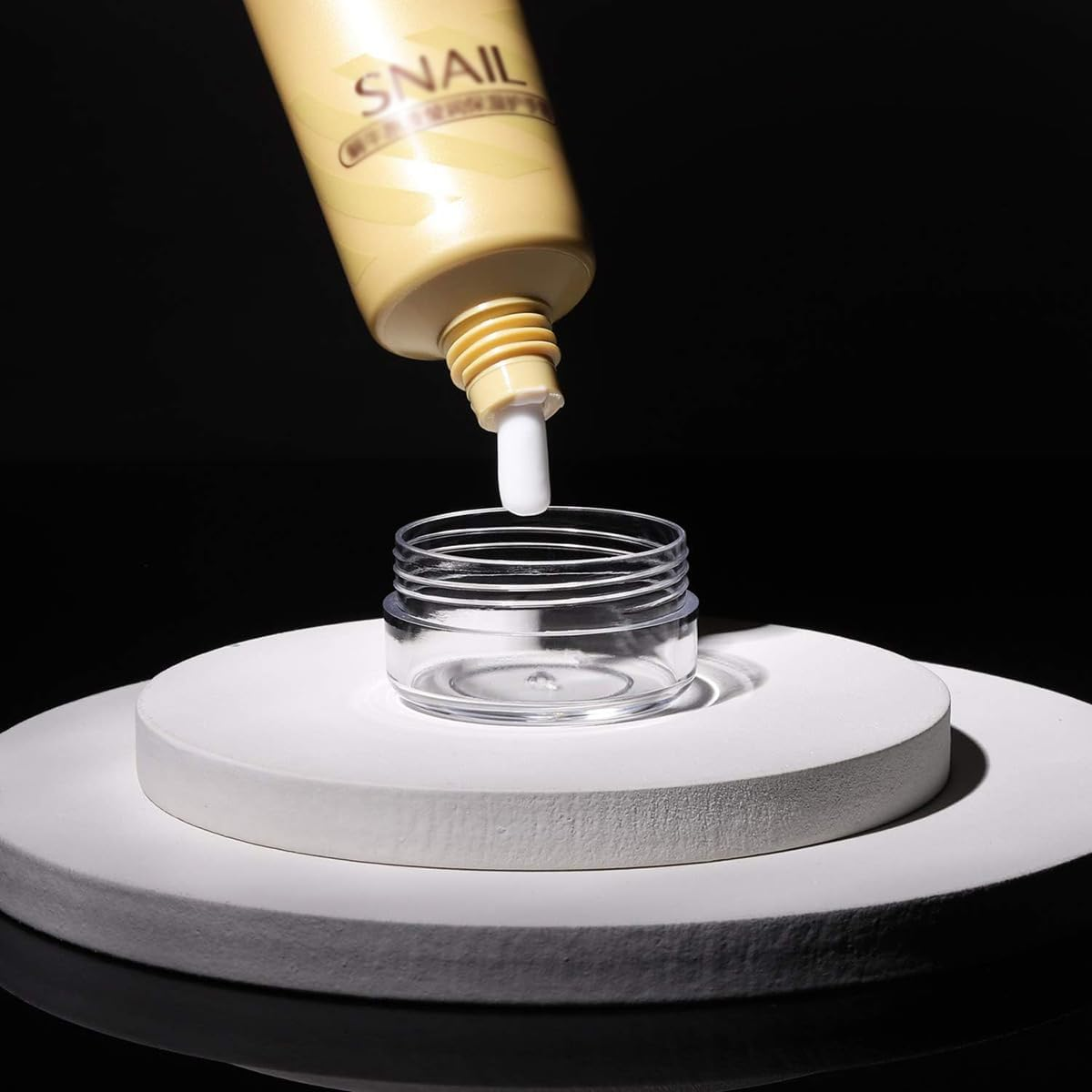 Jade Deals 50PCS 5G Transparent round Cosmetic Cream Jar Bottle, Refillable Sample Container with Diamond & Flat Lids image number 2