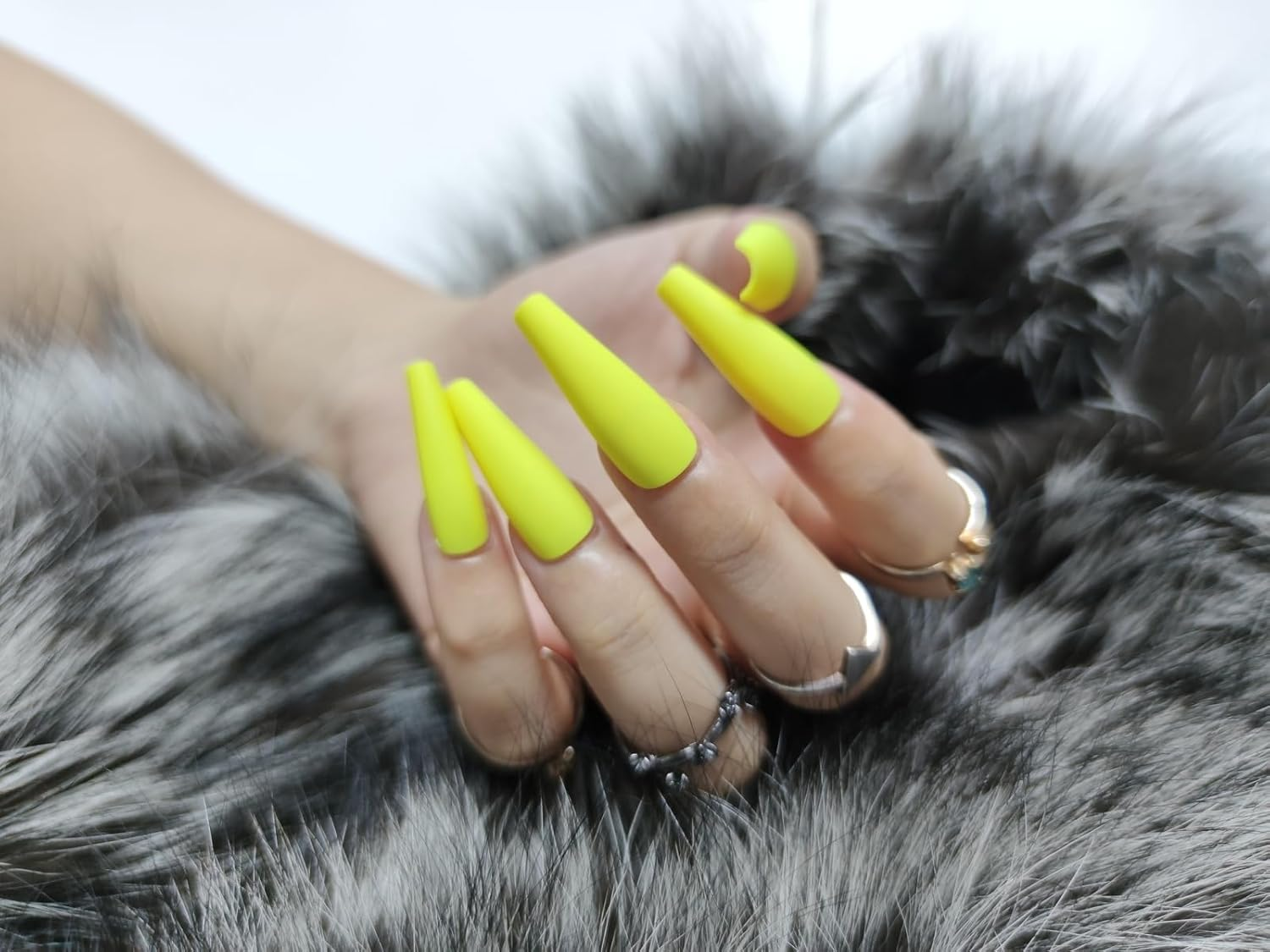 Press on Nails Fake Long Coffin Nail Tips Yellow Matte 20 Pcs image number 2