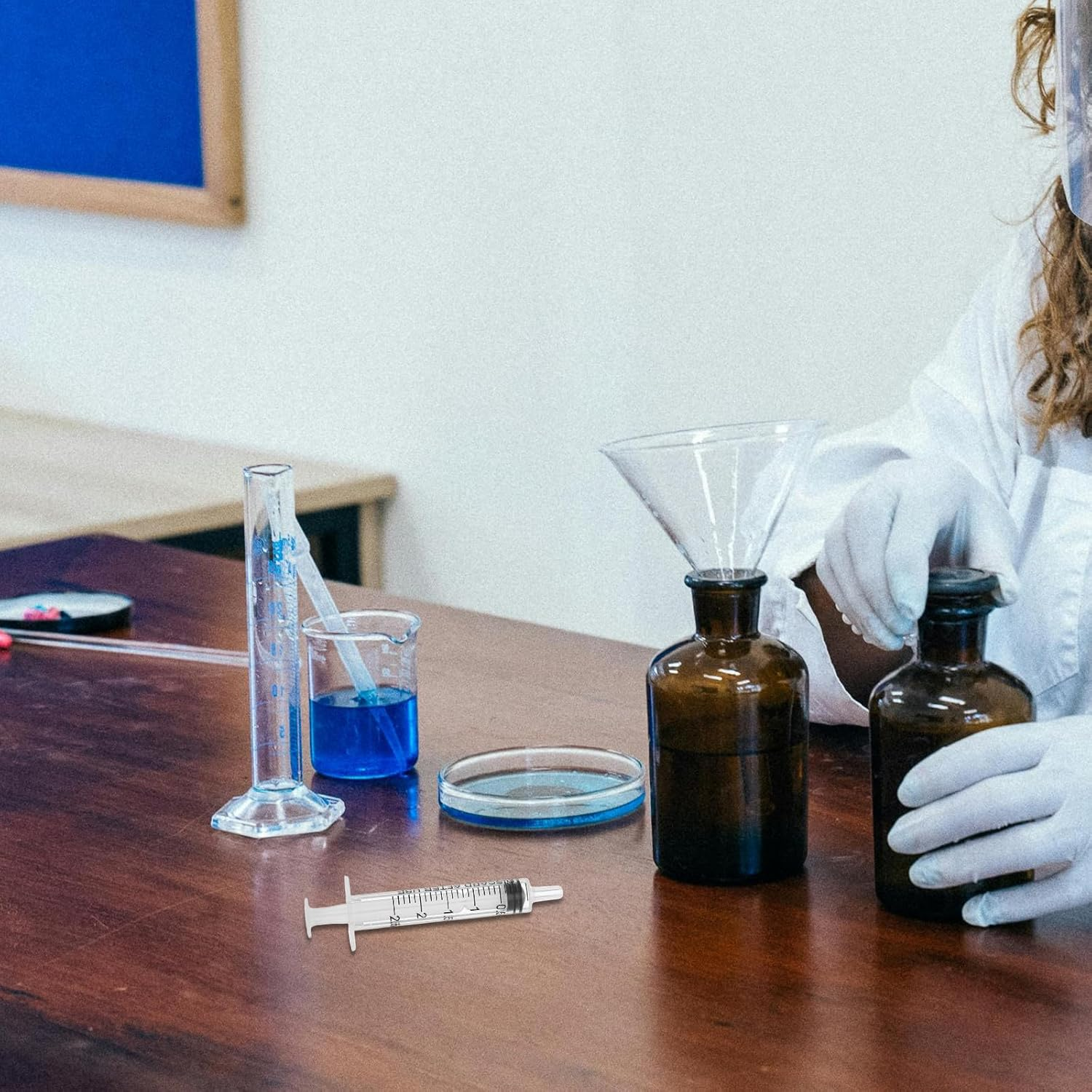 MOBUTOFU 12Pcs Perfume Extractor Kit 2.5Ml Plastic Liquid Pump Tool for Perfume Transfer Refill Pump Dispenser Portable Travel Refillable Spray