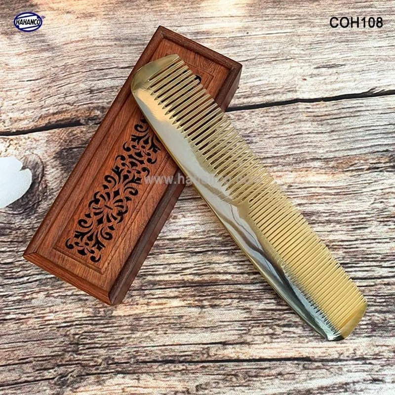 Dual-Toothed African Horn Comb &ndash; Handmade, Natural Hair Therapy & Eco-Friendly Size XL - 19Cm image number 2