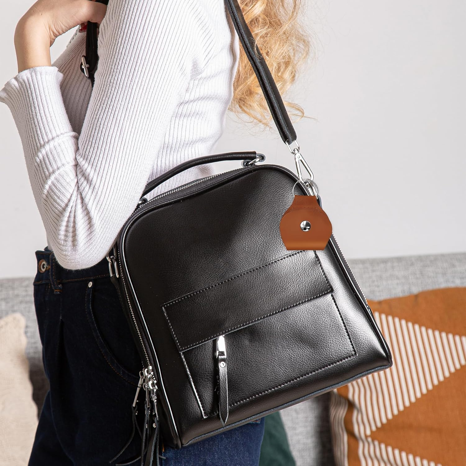 2Pcs Pocket Hug Token Keychain with 2 Gift Bags - PU Leather Gift, Thoughtful Present for Mum, Dad, Sister, Friend, Inspirational Christmas Birthday Keepsake image number 2