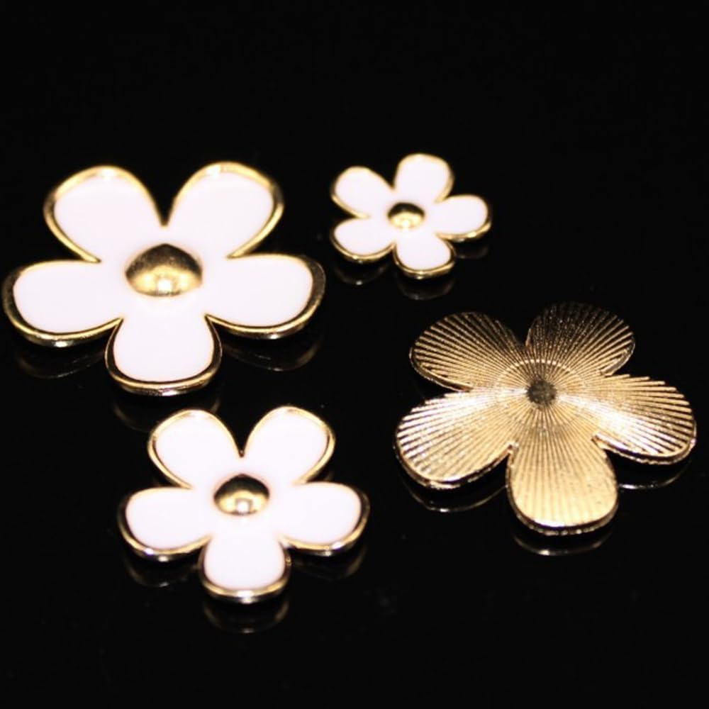 FRAINBOWZ Daisy Flower Car Accessories for Women, 4Pcs Lucky Flower Air Conditioning Outlet Clip, Car Air Freshener Clip, Air Vent Clips Vent Ornament (White) image number 1