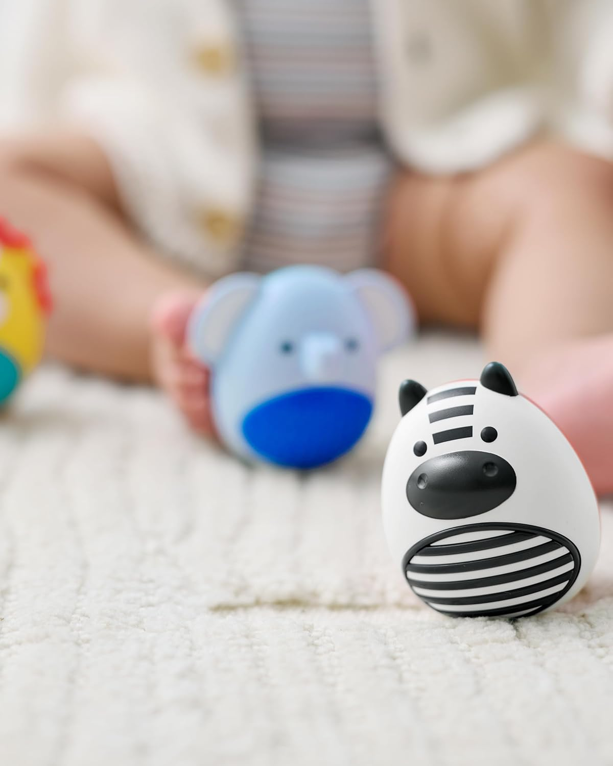 Skip Hop Jungle Beats Baby Egg Shaker Musical Toy Set - 3-Piece Sensory Rattle Toys for Infants & Toddlers - Easy-Grip Baby Musical Instruments - Zebra Elephant Lion image number 4