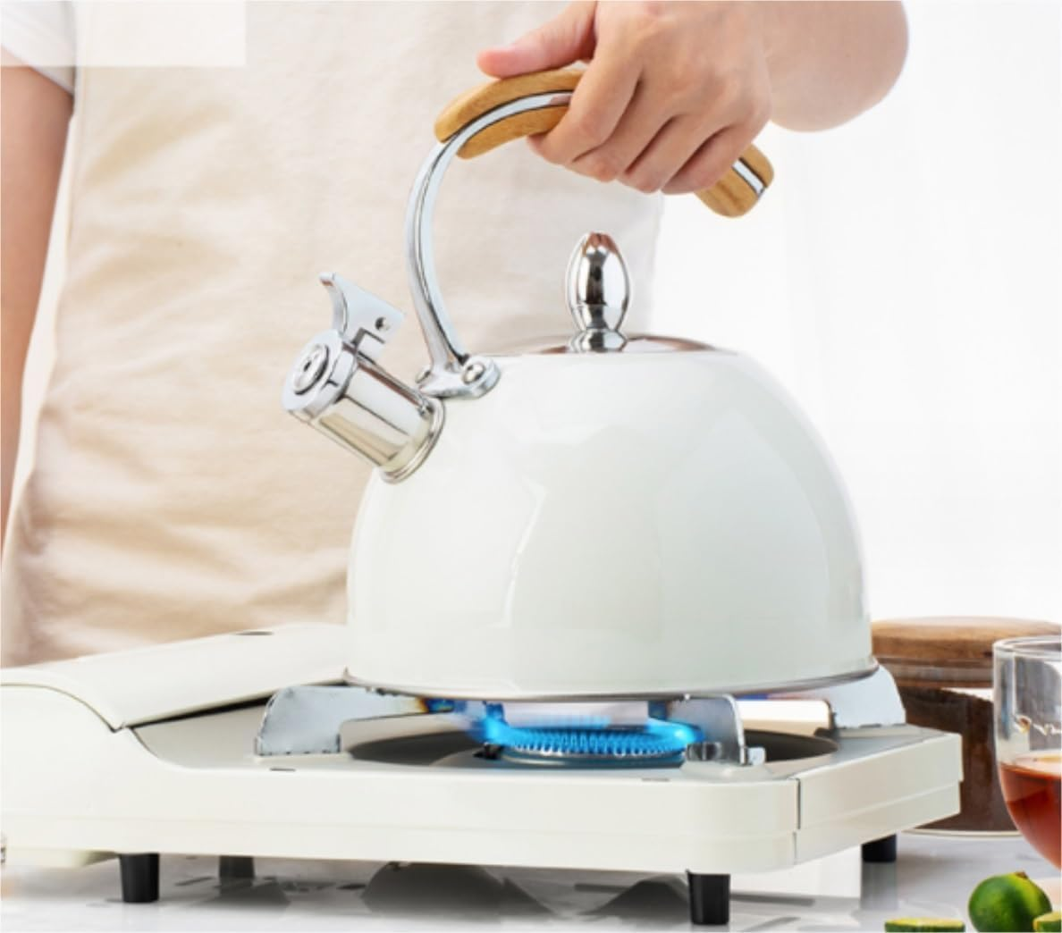 Stove Top Kettle Whistling Tea Kettle Kettle Coffee Filter Espresso Filter Retro Tea Kettle Metal Stove Tea Kettle for Gas Stove Stovetop Kettle Stovetop Tea Kettle Stovetop image number 3