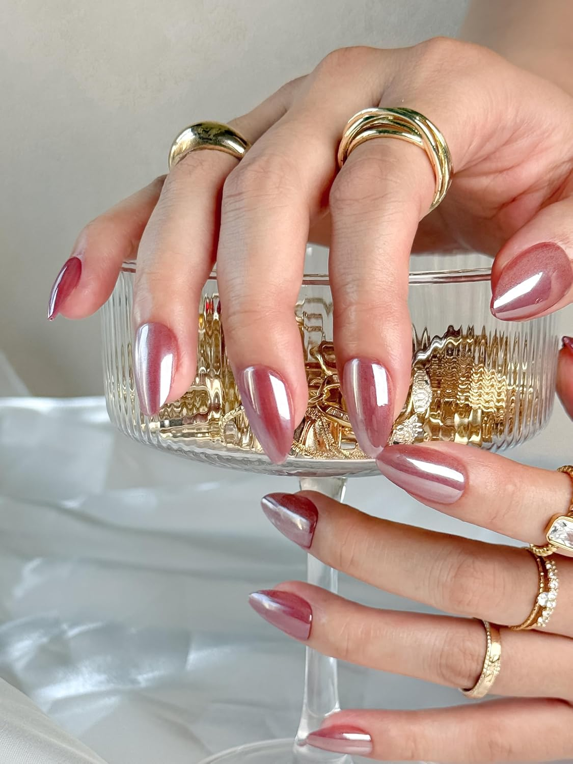 Amber Luxe | Bianco Sue Press-On Nails | Rose Pink Almond False Nails, Reusable Stick-On Fake Nails with Adhesive Tabs & Glue | Salon-Grade Quality | 30 Nail Kit in 15 Sizes