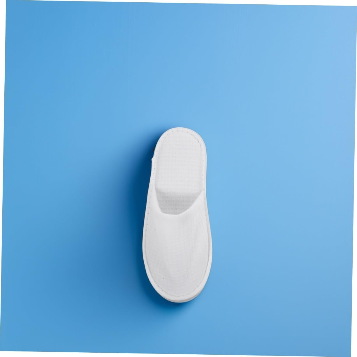 GANAZONO Disposable Slippers 2 Pairs Comfortable Hotel Salon Slippers Non-Slip Design for Home Guests and Travel