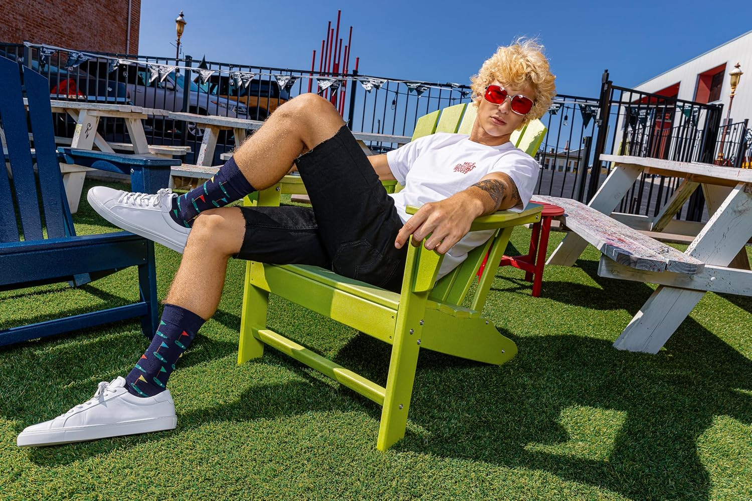 Hot Sox Men'S Novelty Sporting Crew Socks image number 1