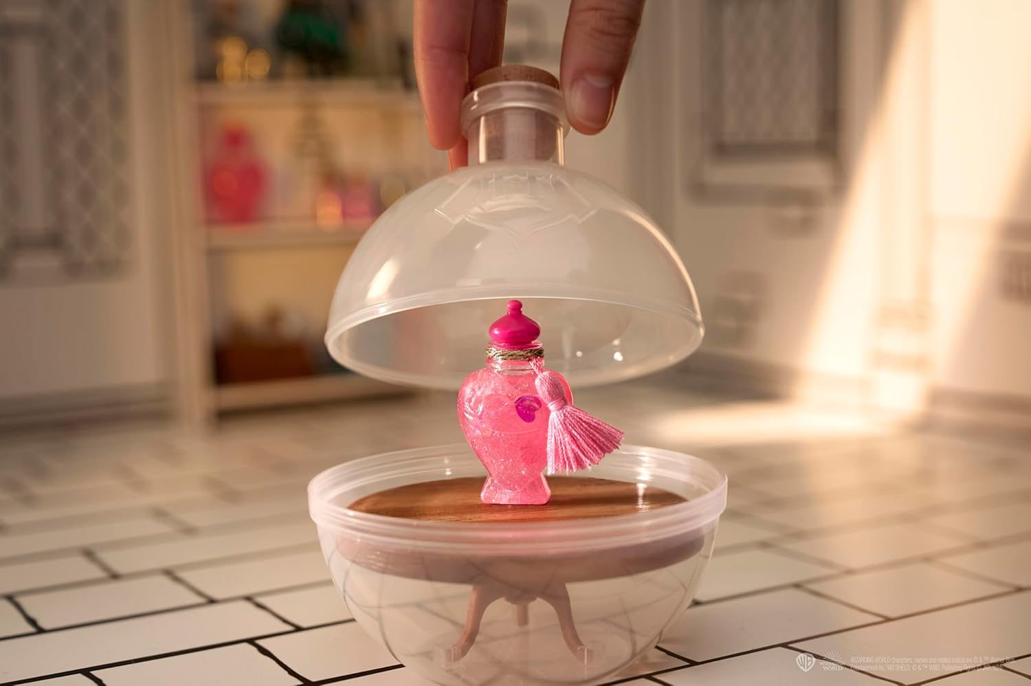 Mga'S Miniverse Make It Mini Potions - Harry Potter Mini Collectibles - DIY, Resin Play, Replica Potions, for Collectors & Kids Ages 8+, NOT Edible image number 4