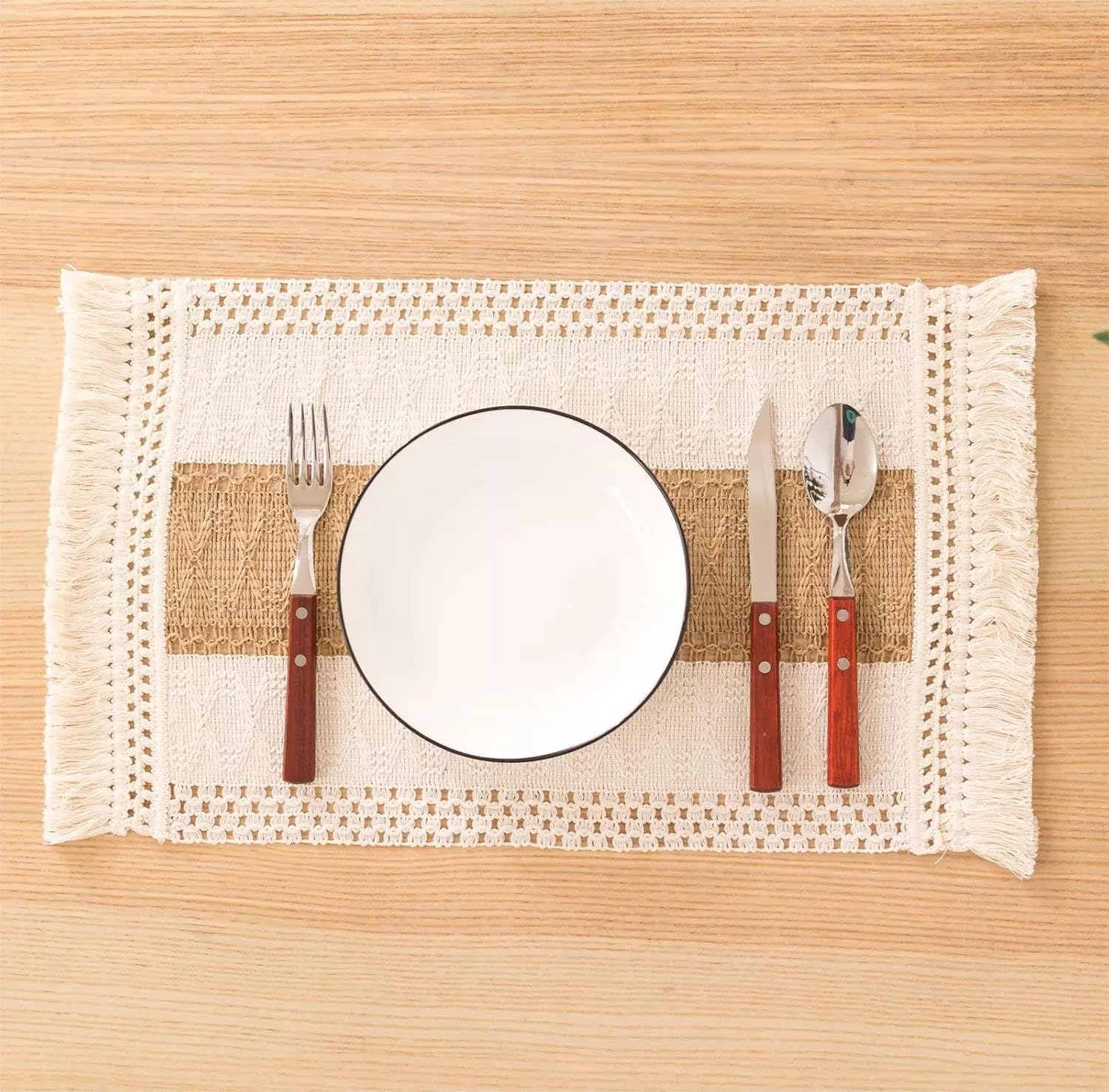 Arzoe Boho Placemats Set of 4, Christmas Placemats Macrame Table Decor and Farmhouse Style Placemats Natural Cotton Burlap, for Dining Table Centerpiece Thanksgiving Home Decorations image number 4