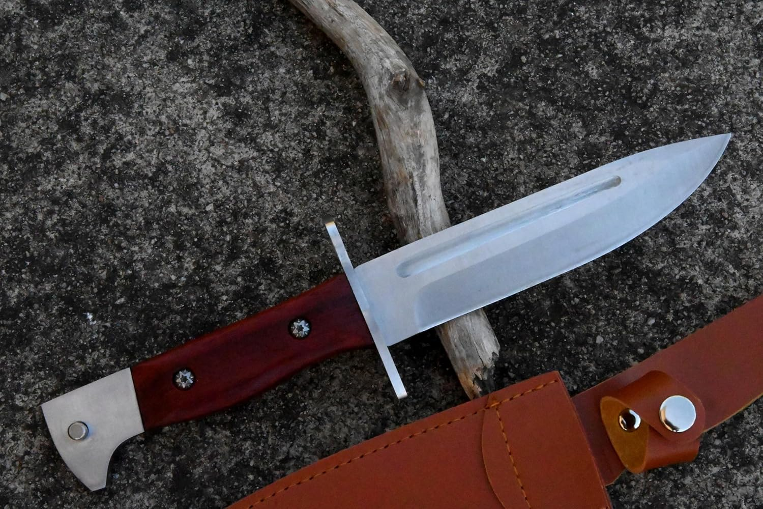Outdoor Knife - Field Knife Made of D2 Stainless Steel - Camping Knife - Fulltang Blade with Wooden Handle-Edc - Leather Sheath -Camping Knife