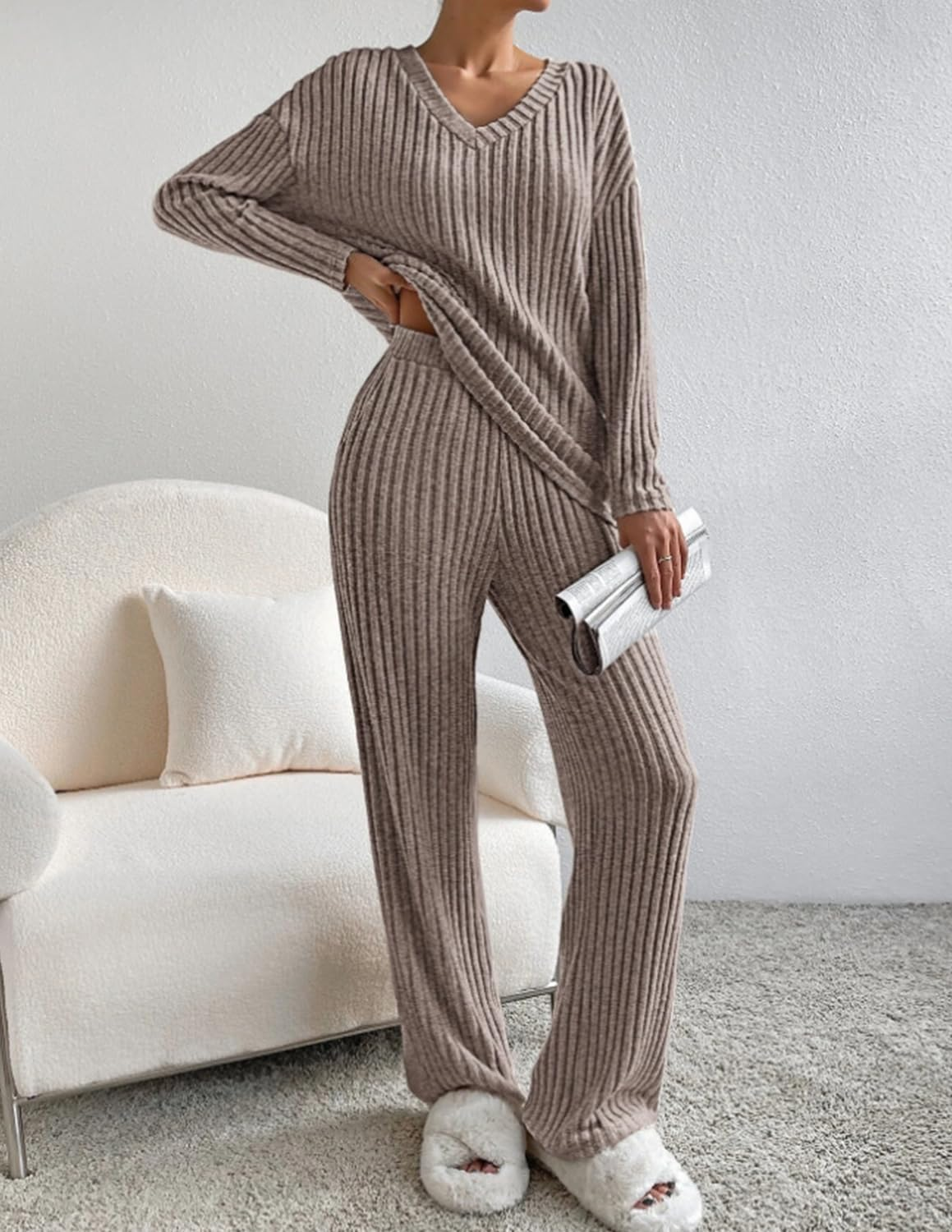 Women Suit 2 Pieces Tracksuit Long Sleeve V Neck Jersey Comfortable Straight Pants Casual Suit Fall Winter image number 2