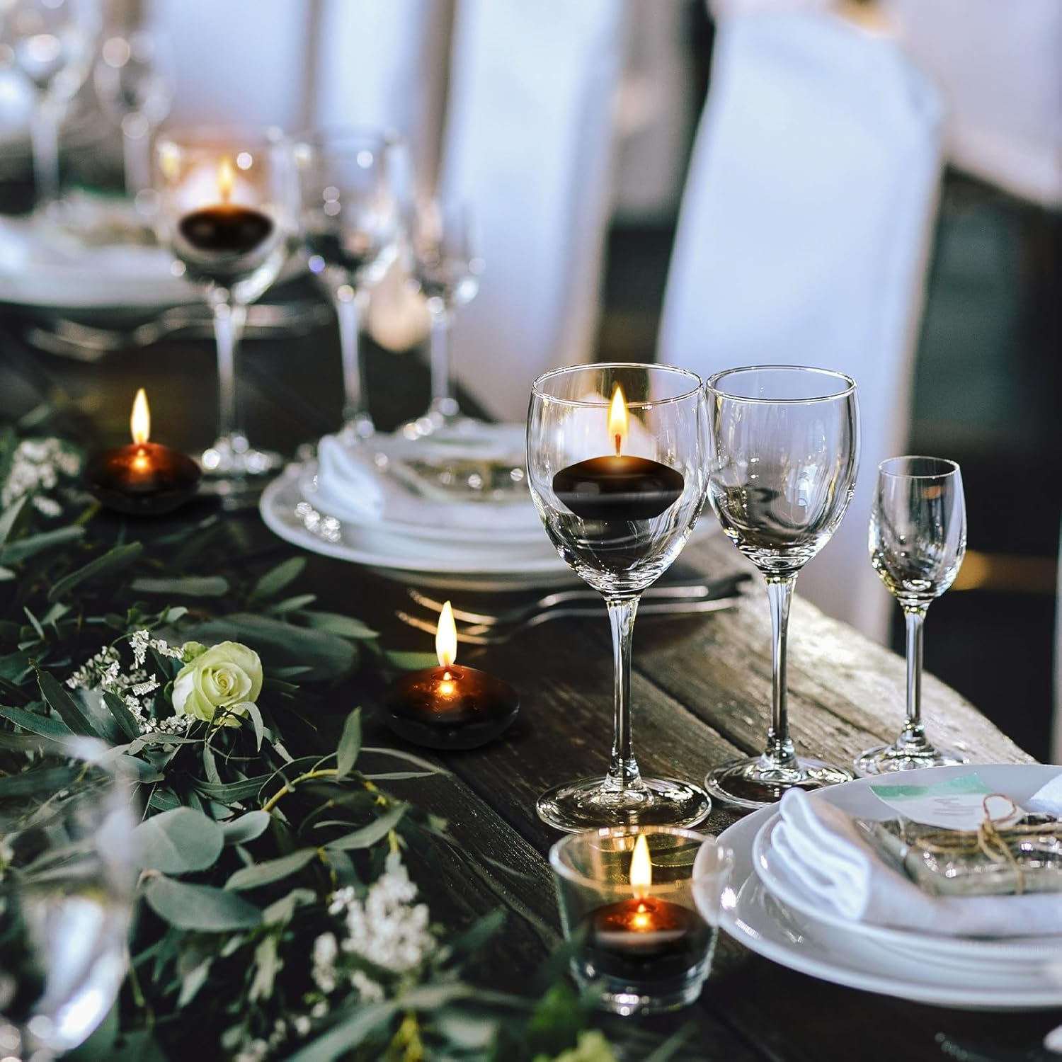 Nuanchu 30 Pcs Black Floating Candles Centerpieces Bulk 1.5 Inch Small Unscented Votive Floating Candles Decoration for Valentine'S Day Party Wedding Anniversary Holiday Party Gifts Home Pool Decor