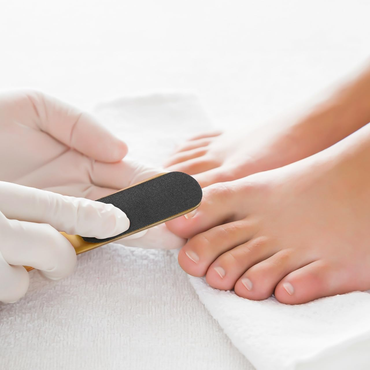 Minkissy Foot File Foot Callus Remover Professional Sandpaper Pedicure Tools Foot Rasp File with Plastic Handle 80Pcs Replaceable Pads Foot File for Dead Skin image number 1