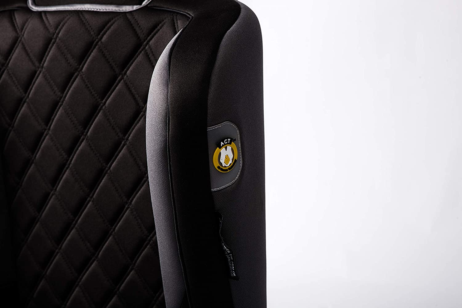 Infasecure CS6213IP Aspire Premium Booster Seat, Seated Shoulder Height Design, Side Impact Protection, Suitable from 4 to 8 Years Old, Night image number 6