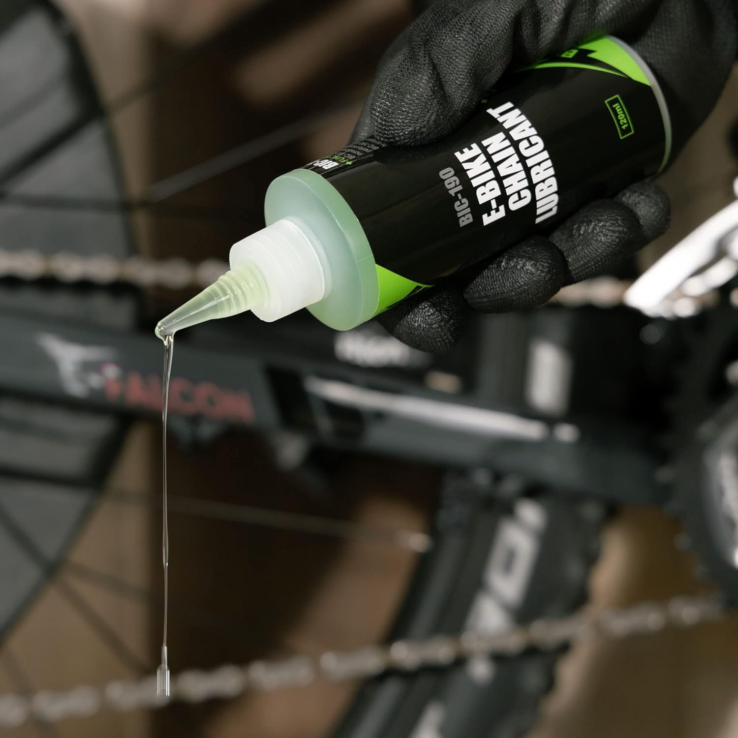 Cyclingdeal E-Bike Chain Lubricant Electric Bicycle Maintenance Greaser Oil - 120Ml image number 2