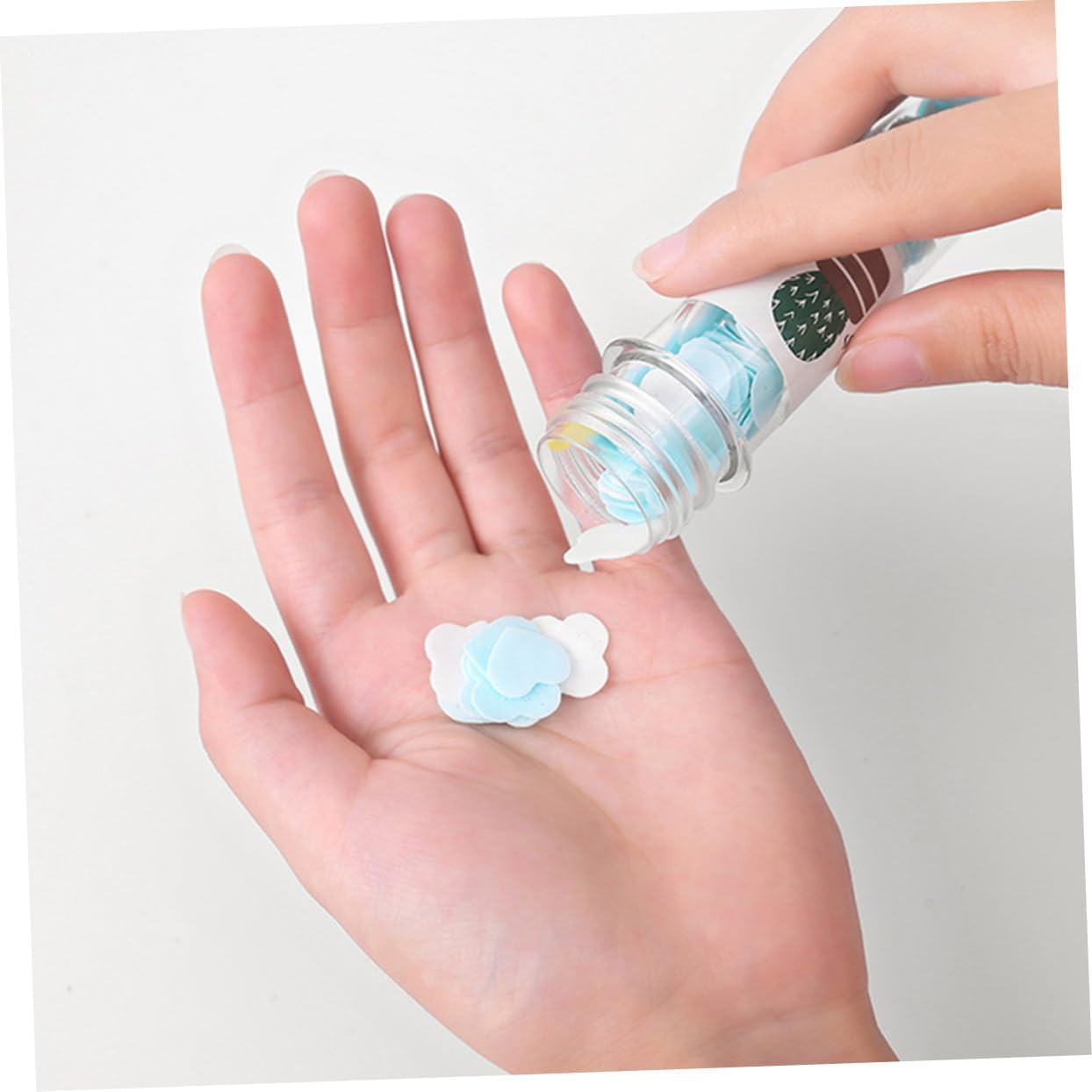 Sosoport Portable Soap Sheets Individual Packing Travel Soap Slices for Outdoor Hand Washing Convenient and Safe for Business Trips Camping Hiking image number 6