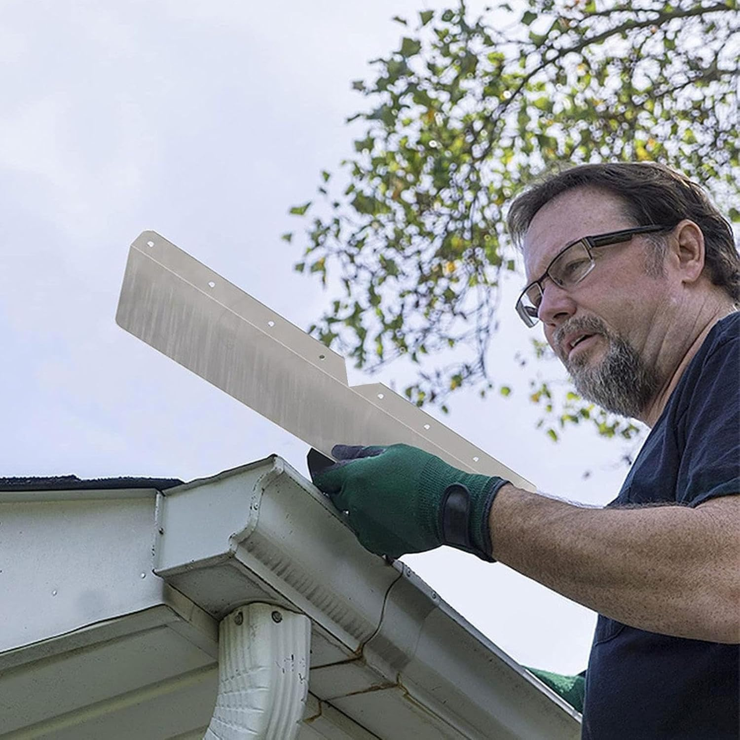 2 Pack Aluminum Gutter Valley Splash Guards, Foldable Rainwater Roofing Gutter Guard with Screws, Bendable Roof Rain Diverter, Diverter Roof Rain Diverter for House Shingle Roofs Corner image number 4