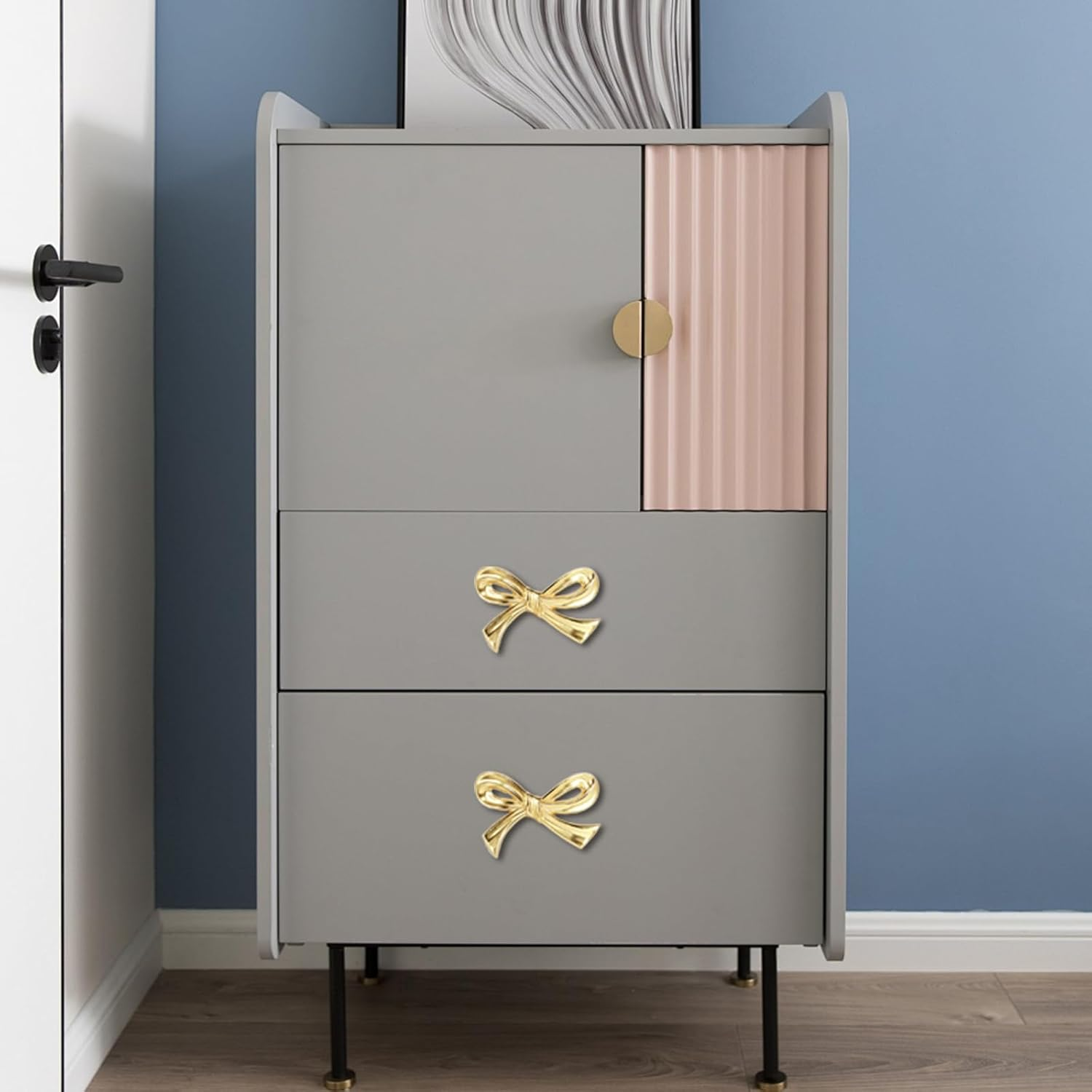 HJJWNDDNG 8Pcs Brass Bow Shape Cabinets Knobs, Gold Knobs for Cabinets Drawer Pulls Decorative Bow Knobs Cupboard Pull Handles, Cabinet Hardware Dresser Wardrobe and Drawer Pulls image number 3