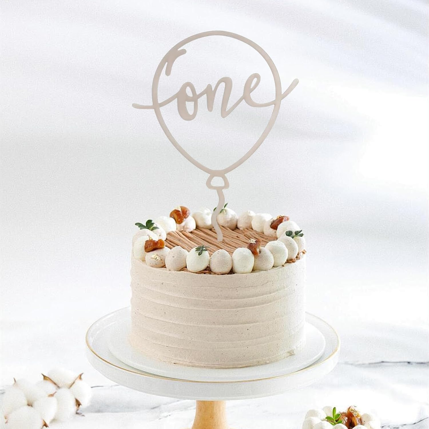Celebrate Baby'S First Birthday with a Charming 'One' Balloon Design Cake Top, Perfect for Capturing Memories in Photos, Ideal Party and Shower Decoration image number 2