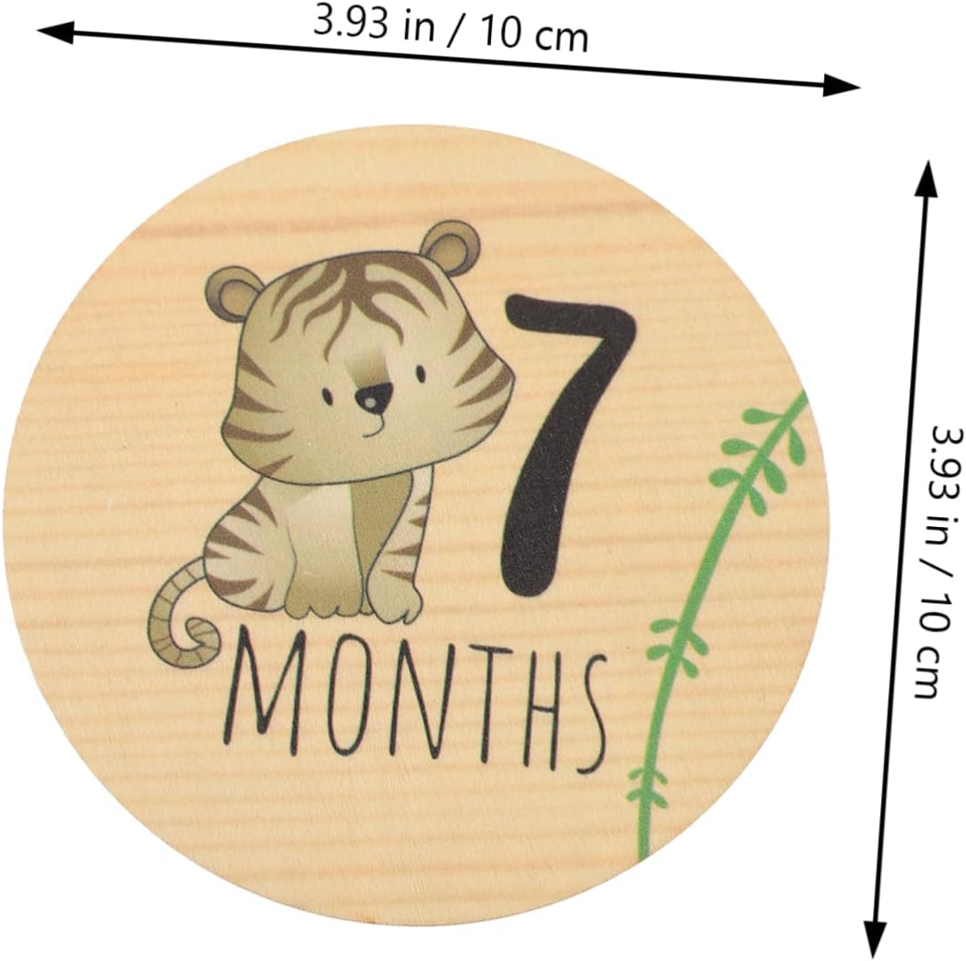 7Pcs Milestone Signs Wooden Announcement Cards for Newborn Photography Props Cute Animal Design for Monthly Milestones Welcome Plaque for Shouting Arrival