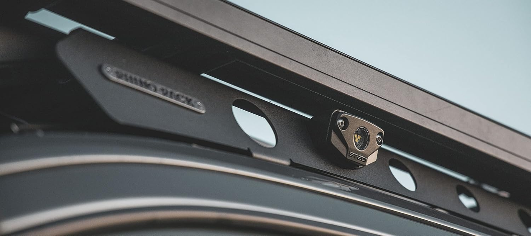 Surface LED Rock Light (5700K) image number 1