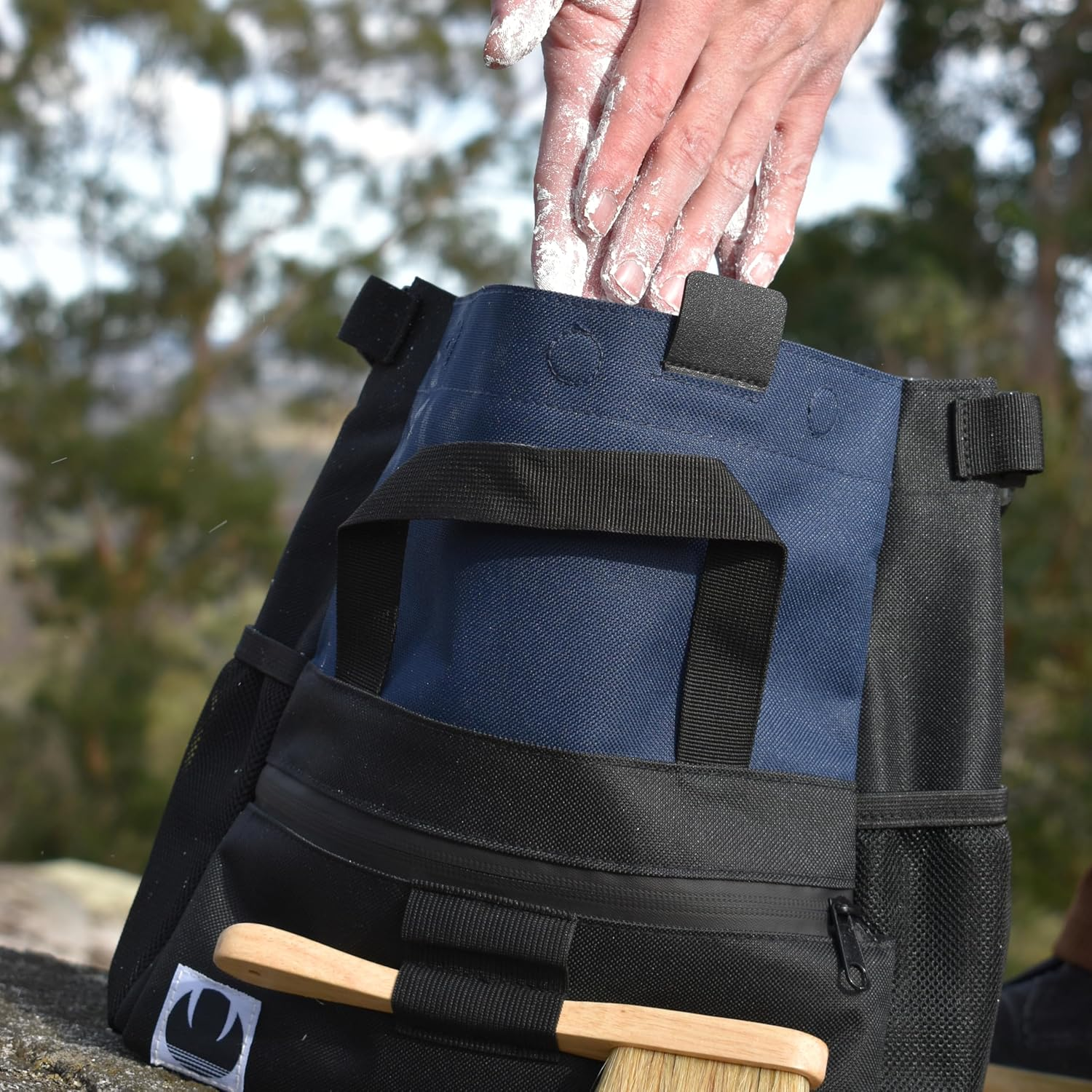 Saber Chalk Pot | Multiple Colours | Bouldering Bucket | Magnetic Closure | Zippered Storage Pockets | Brush Holder Loops | Rock Climbing, Weightlifting, Gym, Crossfit, Gymnastics image number 3