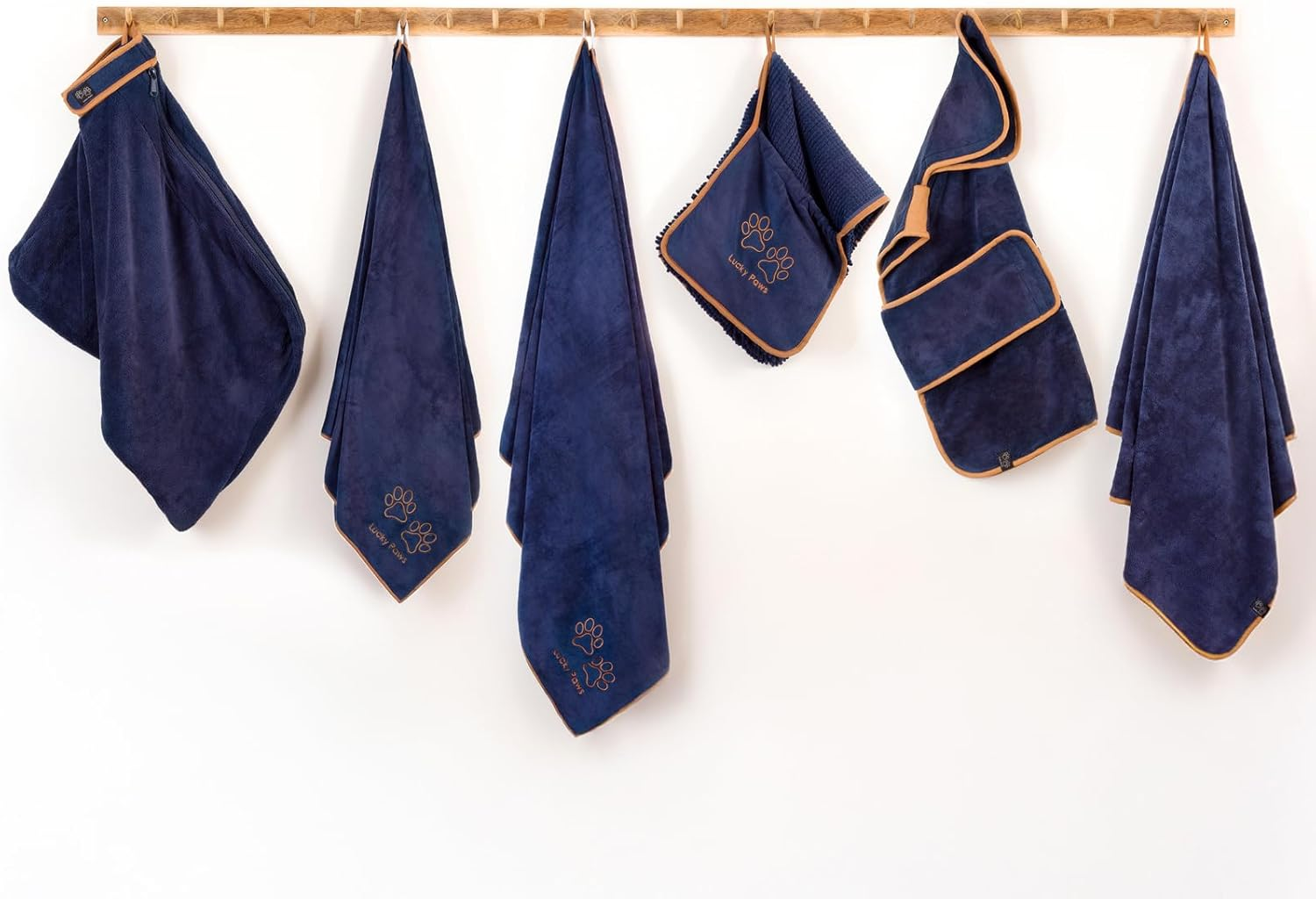 Lucky Paws&reg; Dog Towel &ndash; Extra Large 140 X 70Cm - UK Based Seller - Super Absorbent Microfibre Towel - Fast Drying - Super Soft - Premium Pet Towels (Pack of 2, Navy Blue)