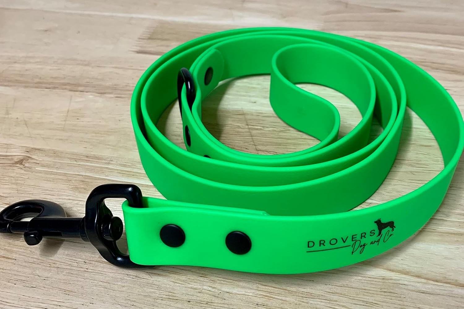 DROVERS Dog and Co Super Tuff Dog Lead - Stink Proof - Easy Clean - Extra Strong (Green) image number 5