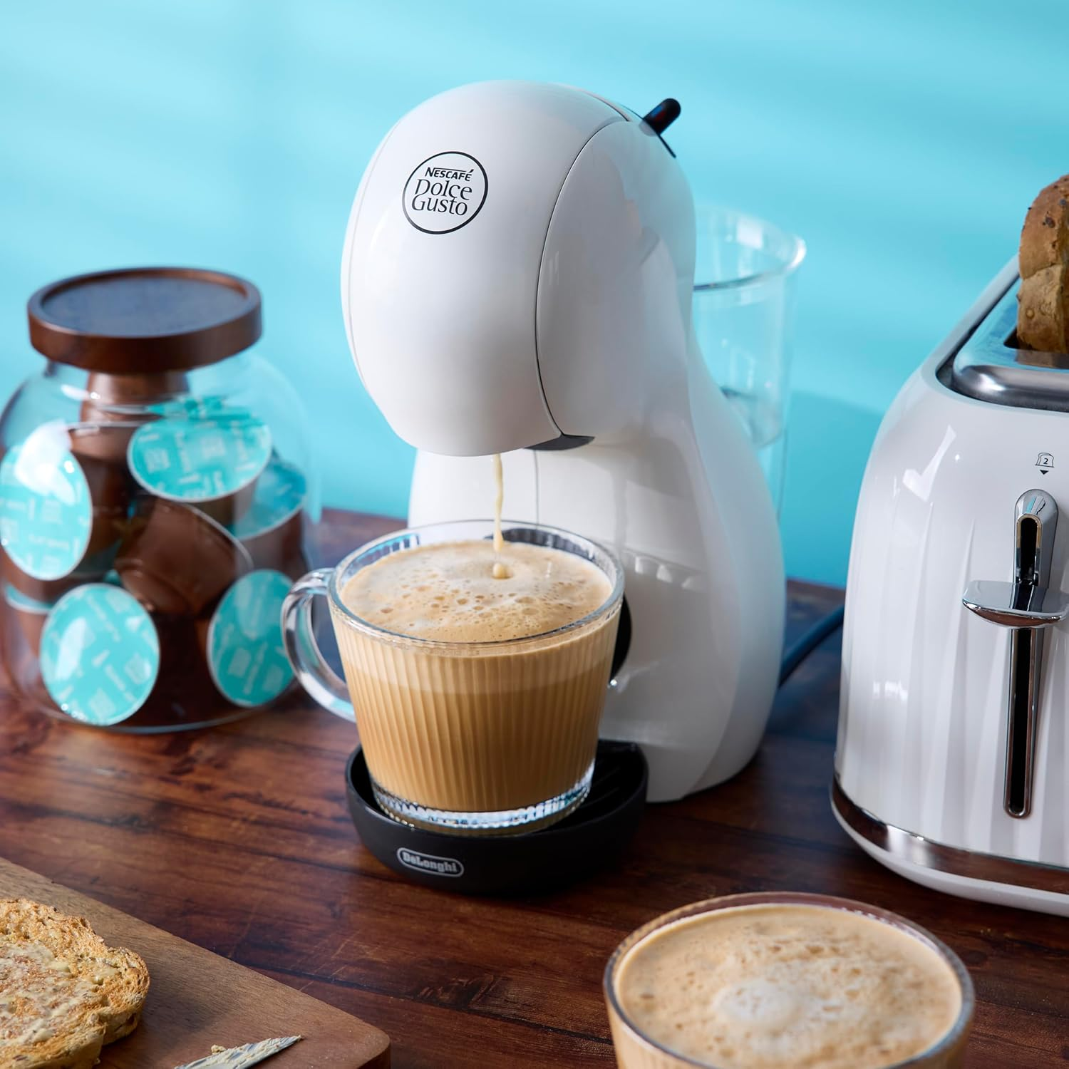 NESCAF&Eacute; DOLCE GUSTO De'Longhi Piccolo XS EDG210.WB Coffee Maker for Capsules, Espresso, Cappuccino and More, EDG210.WB, 0.8 L, Black and White image number 2