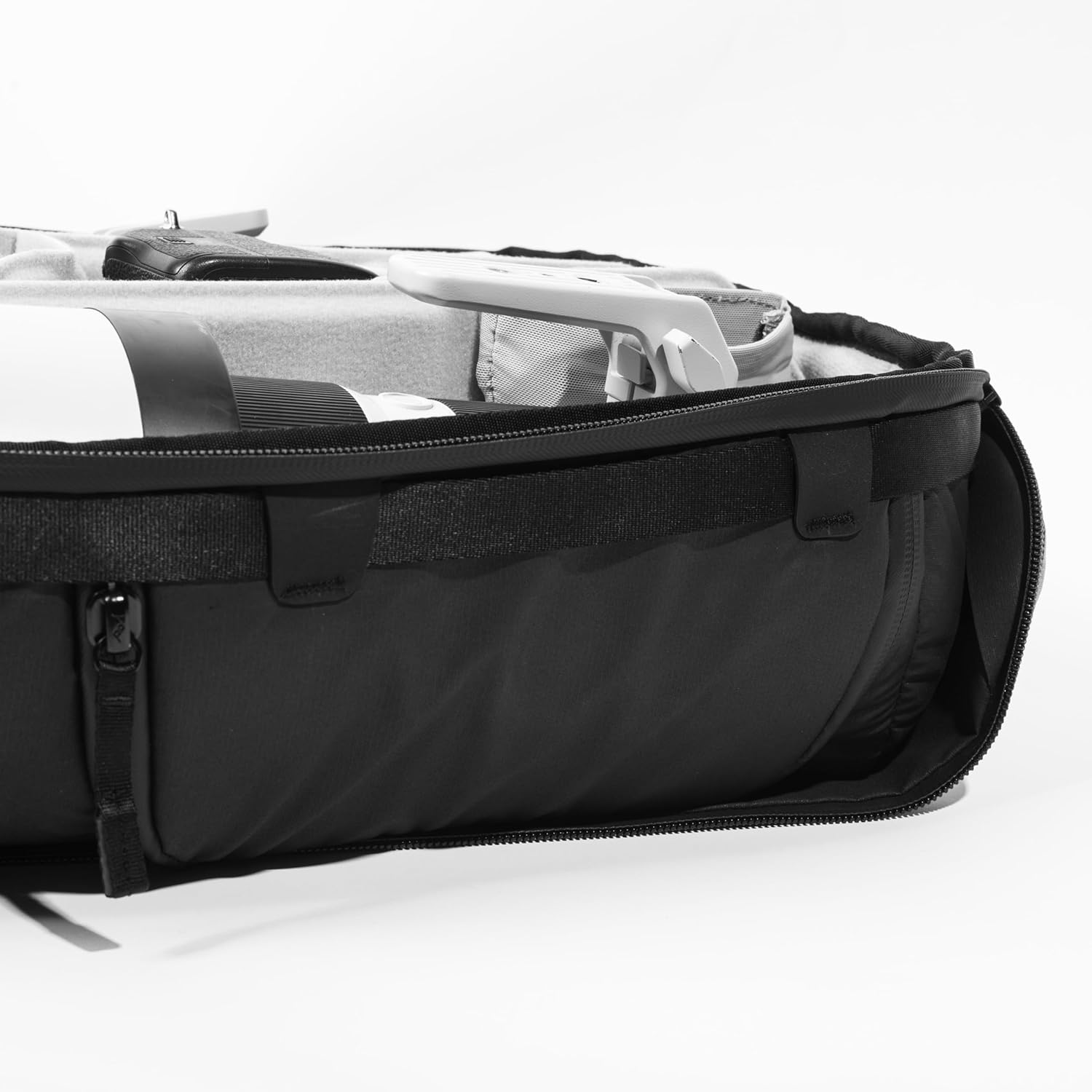 Peak Design Camera Cube Large V3 - Black image number 4