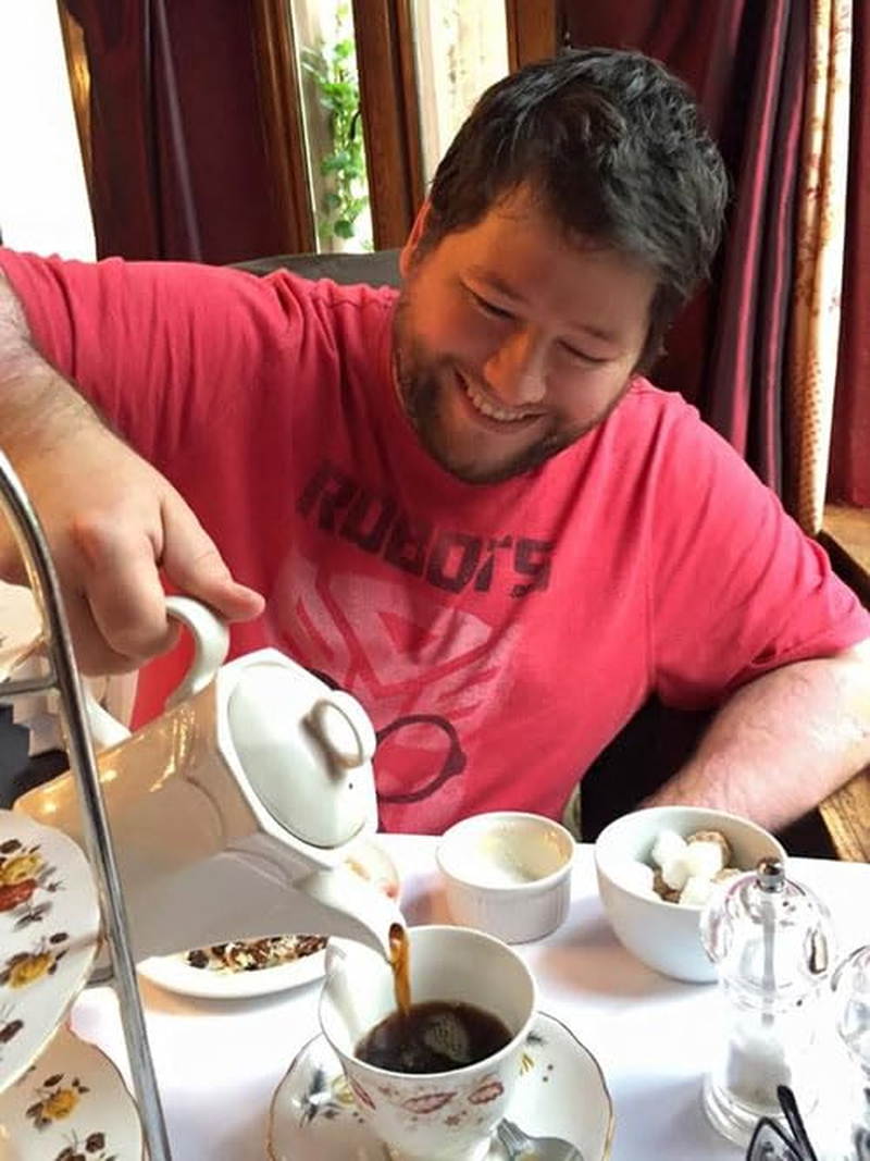 Virat Kohli: Amazing Cricket Stars: Book 2 image number 2