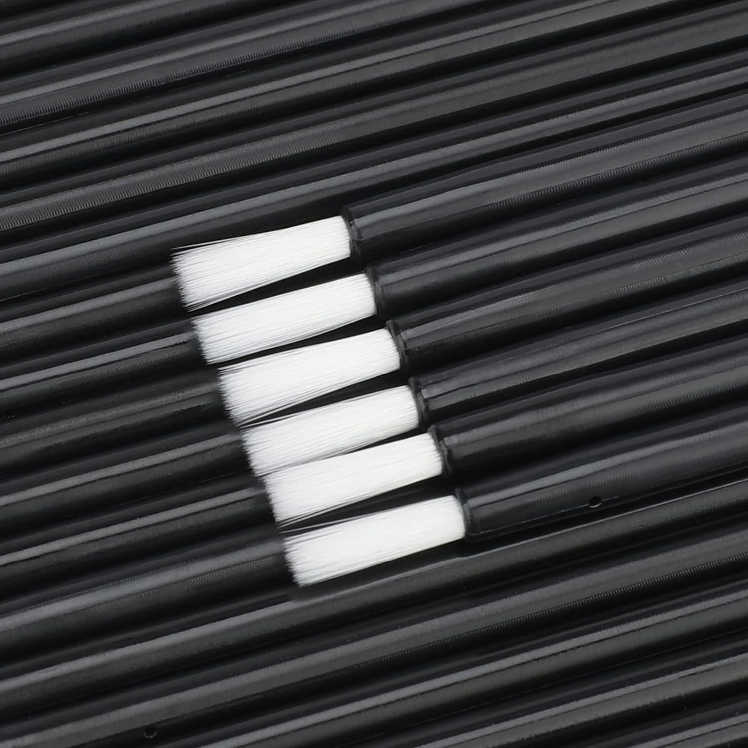 GCQQ 50PCS Disposable Lip Brushes, Black Lipstick Applicator, Lip Wands Makeup Beauty Tool Kits PYO Cookie Paint Brush (Black) image number 5