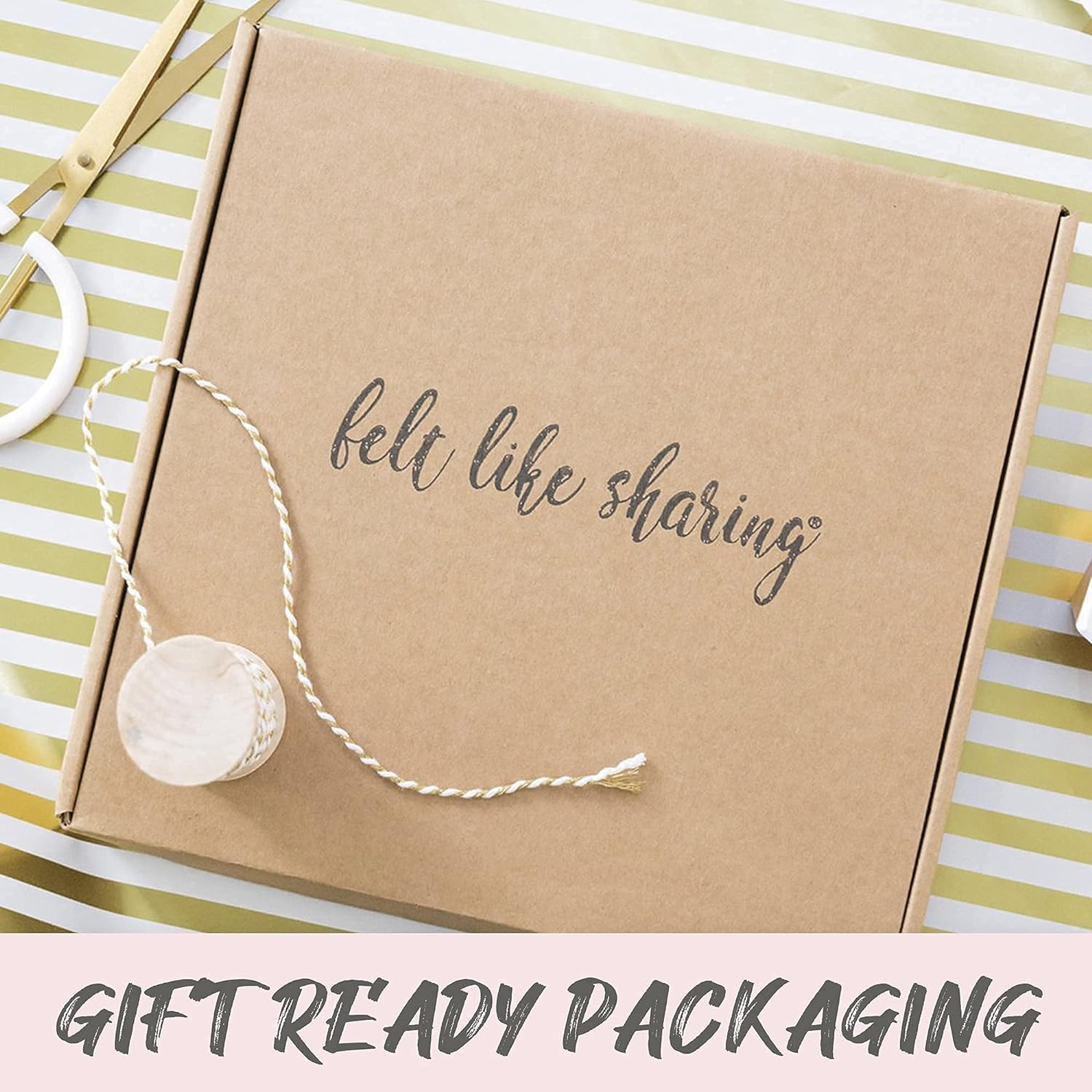 Felt Letter Board 10X10 Inches. Changeable Letter Boards Include 300 Plastic Letters & Oak Frame. 10"X10" Colorblock Black & White image number 3