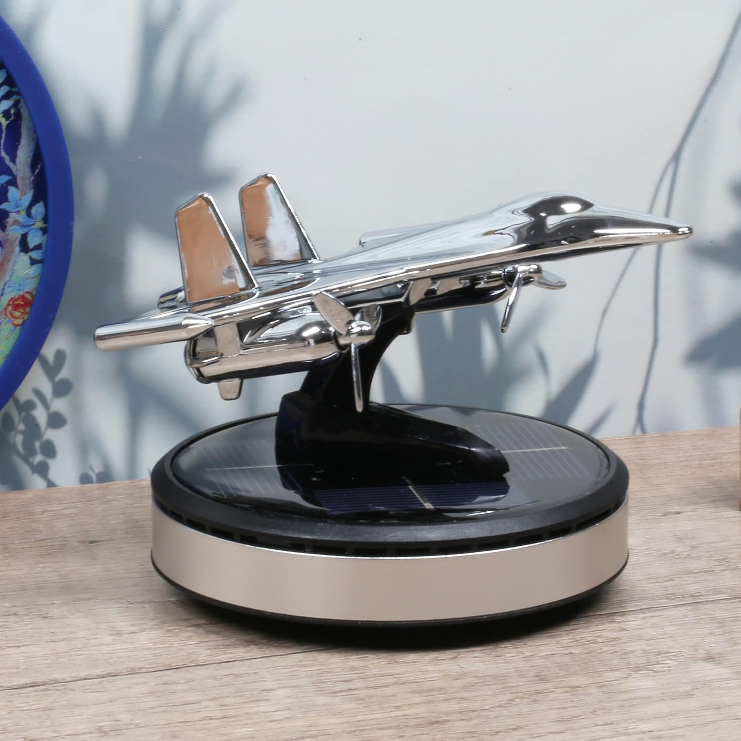 Magictech Solar Car Aromatherapy Diffuser Car Air Fresheners Essential Oil Diffuser Small Aromatherapy for Car Office Home Fighter Model CX02 image number 5