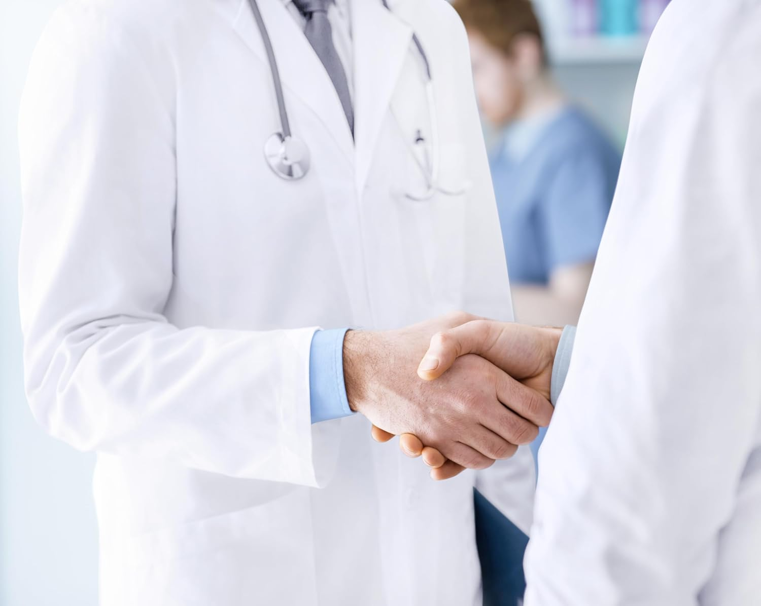 NY Threads Professional Lab Coat for Men, Full Sleeve Poly Cotton Long Medical Coat image number 4