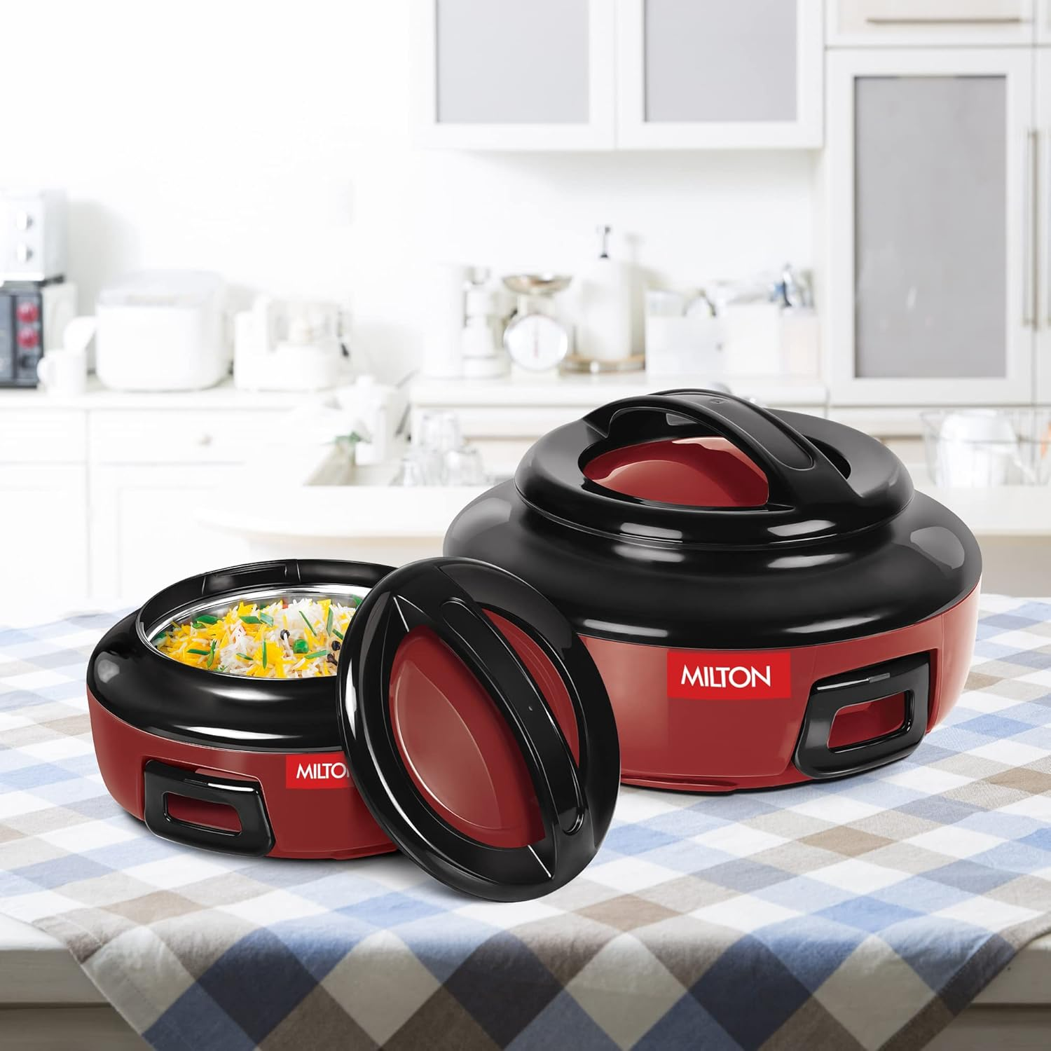 Milton Casserole for Hot Food, Double Walled Insulated Inner Stainless Steel Hot Pot with Lid, Serving Box for Food and Roti, Serving Bowl, Microwave Set of 3 (420 Ml, 850 Ml, 1.43 Lit),Ernesto - Red - Red image number 5