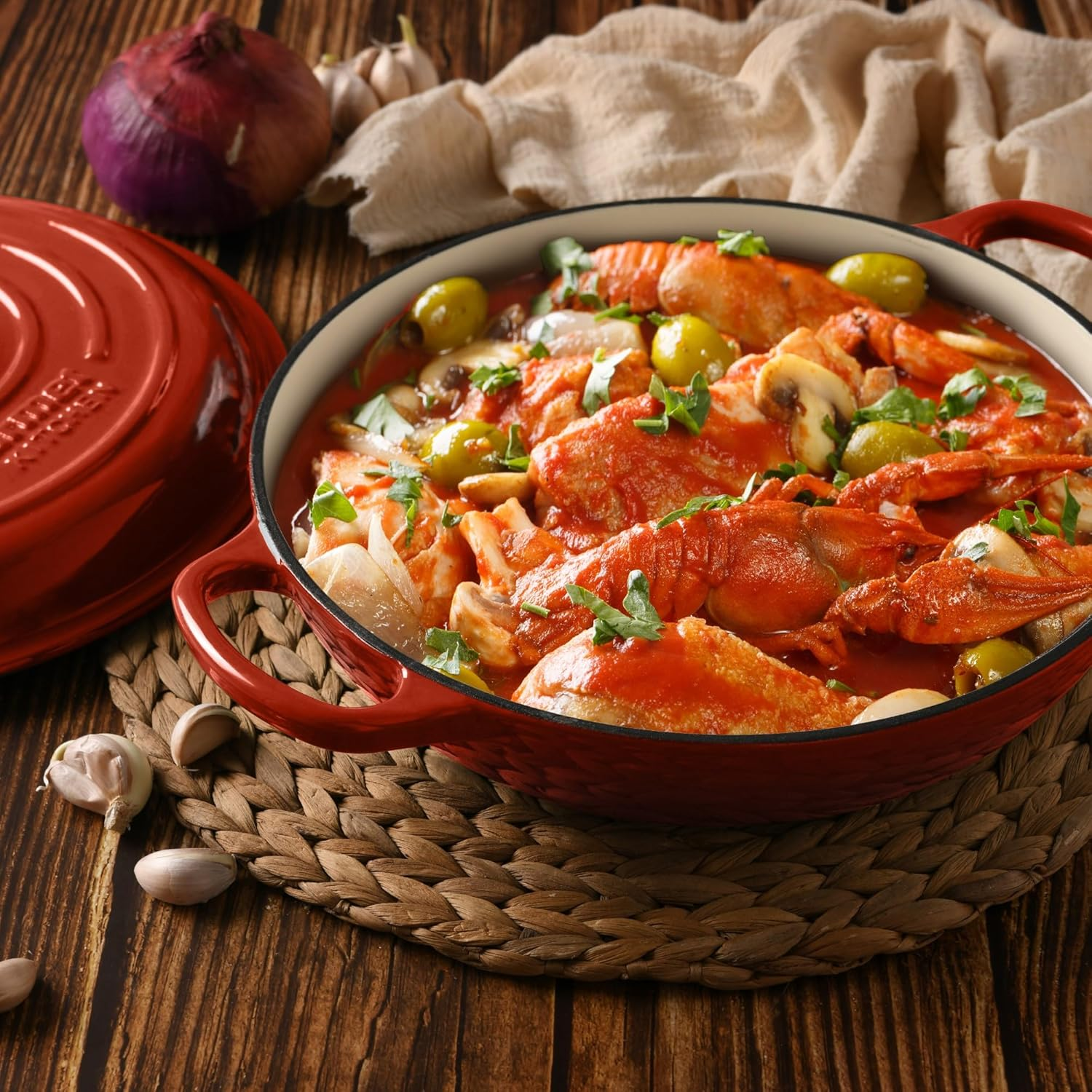 Gourmet Kitchen Cast Iron Shallow Casserole Dish with Lid Heat Resistant Knob Enamel Processing Oven Safe Dutch Oven Cookware High-Quality Non Stick Casserole 30Cm - Black Cherry Red