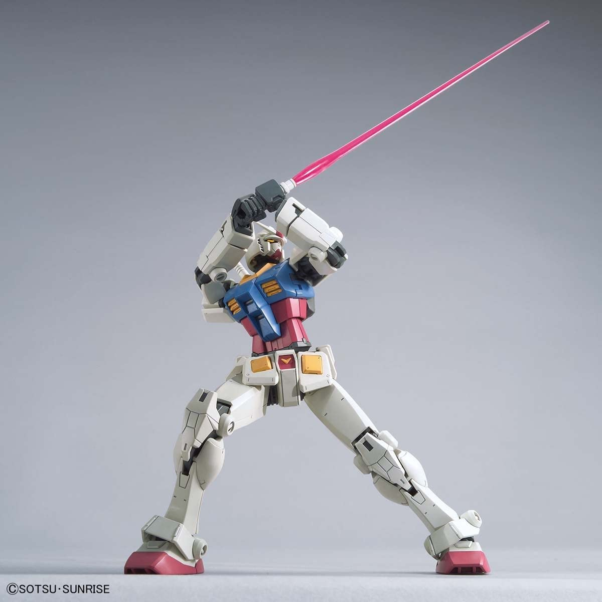 Bandai Hobby Kit Hg 1/144 Rx-78-2 Gundam (Beyond Global) image number 6
