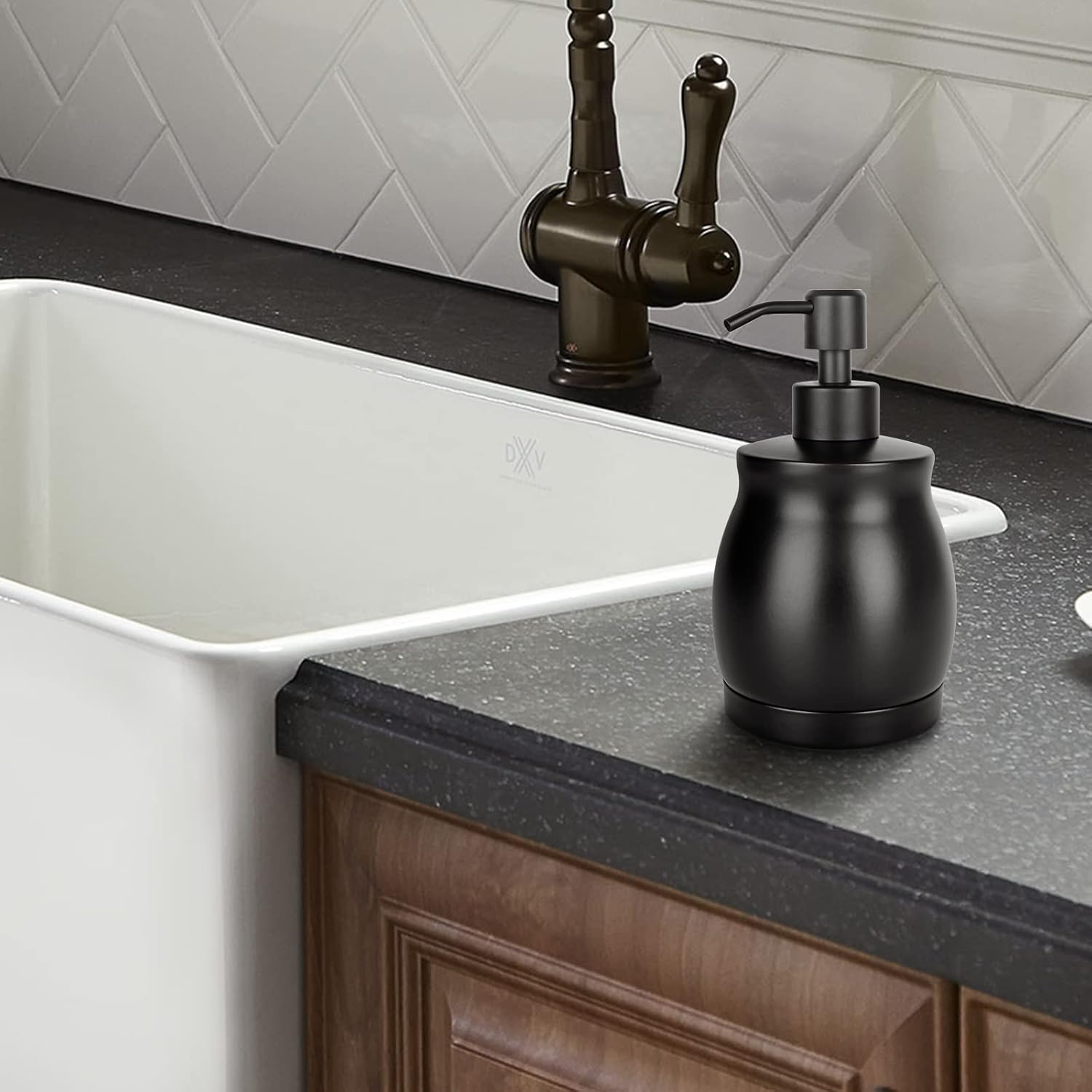 LALA DOLCE Black Stainless Steel Soap Dispenser, Modern Countertop Liquid & Lotion Dispenser for Kitchen and Bathroom-Rustproof Pump, Easy Refill & Clean-Elegant Home or Commercial Use (Black, 390Ml) image number 3