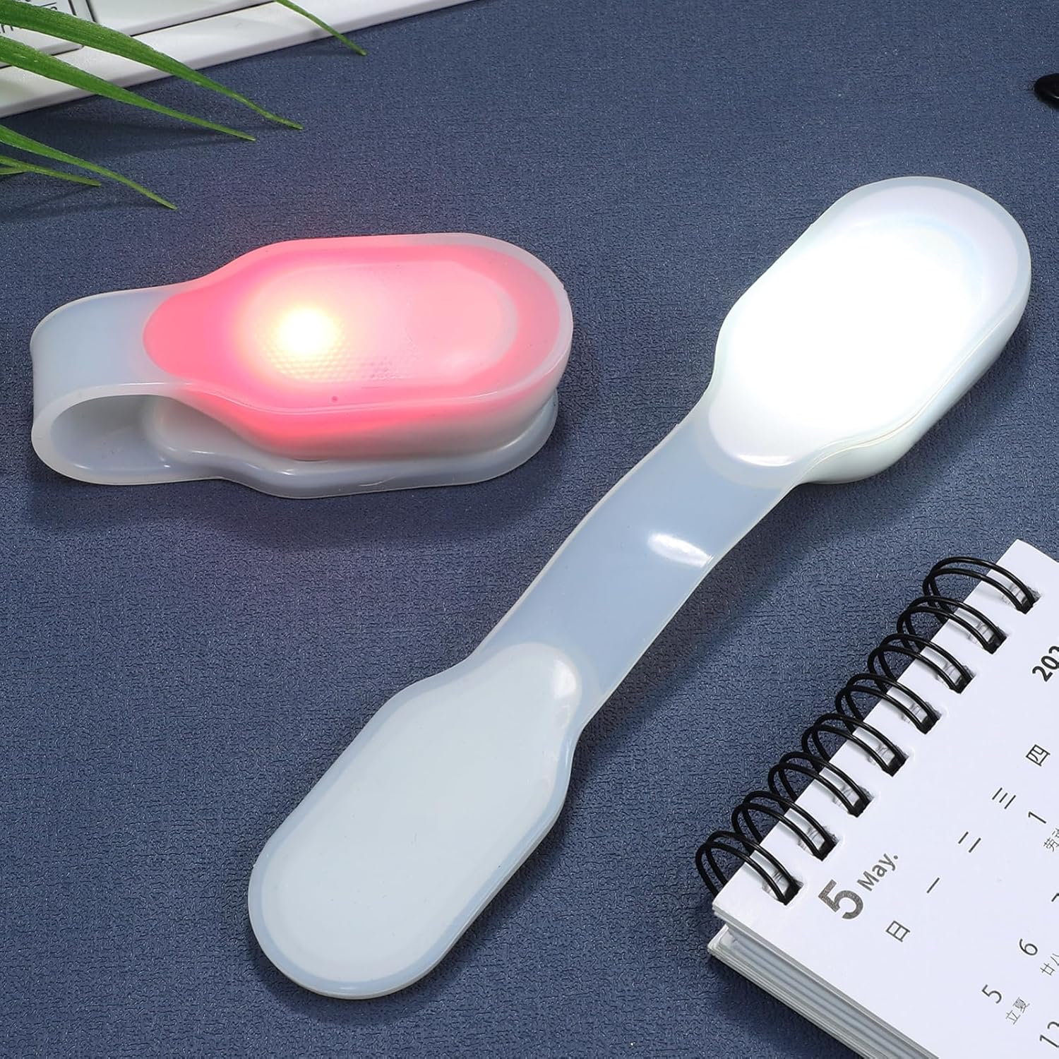 Jojofuny 2Pcs Nurse Clip on Running Lights for Runners Led Magnetic Flashlight for Outdoor Sports Running Walking Emergency image number 2